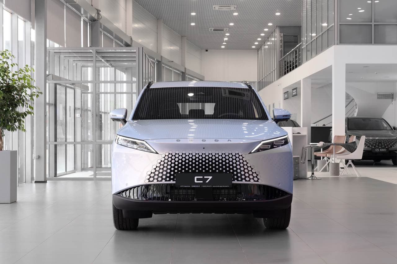 Фотография автомобиля OMODA C7