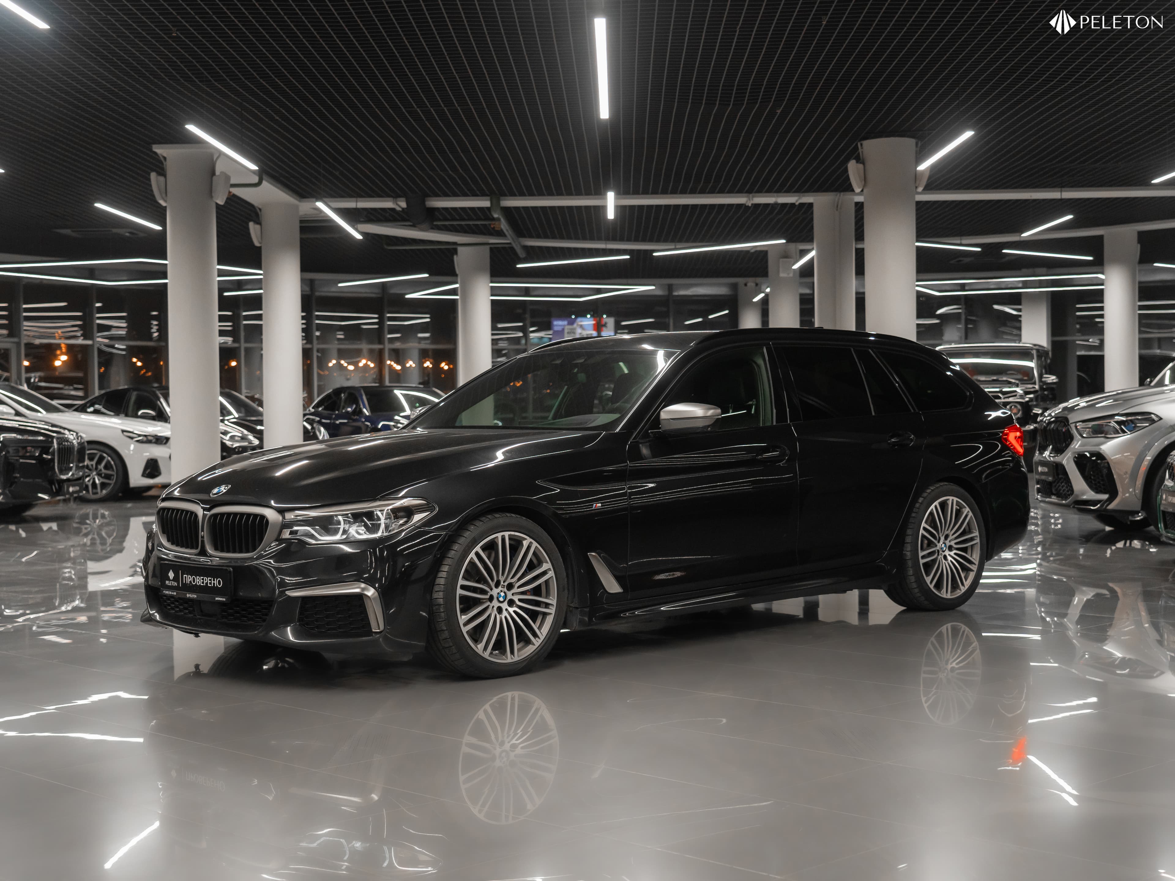 Фотография автомобиля BMW 5 серия