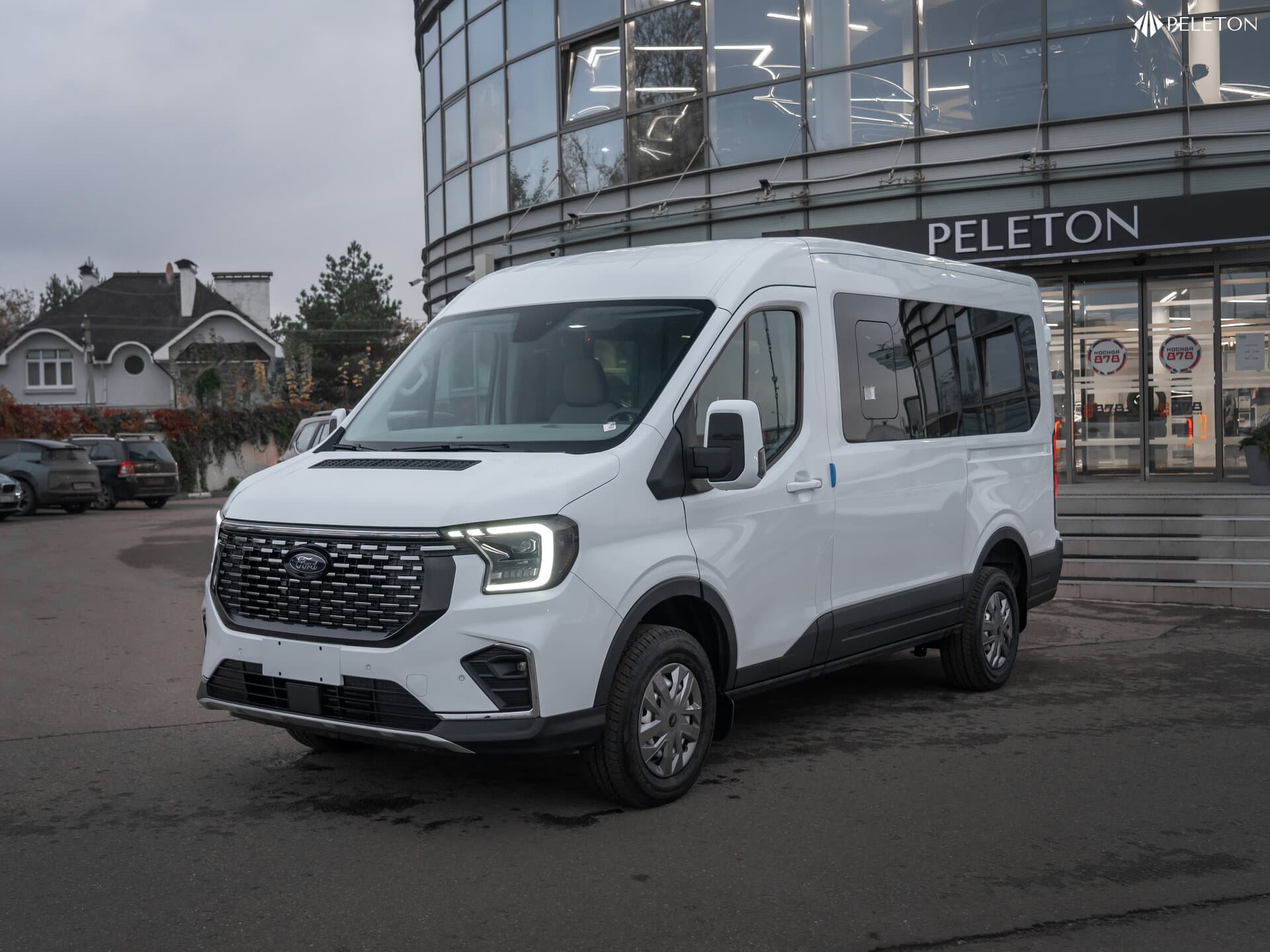Фотография автомобиля Ford Transit