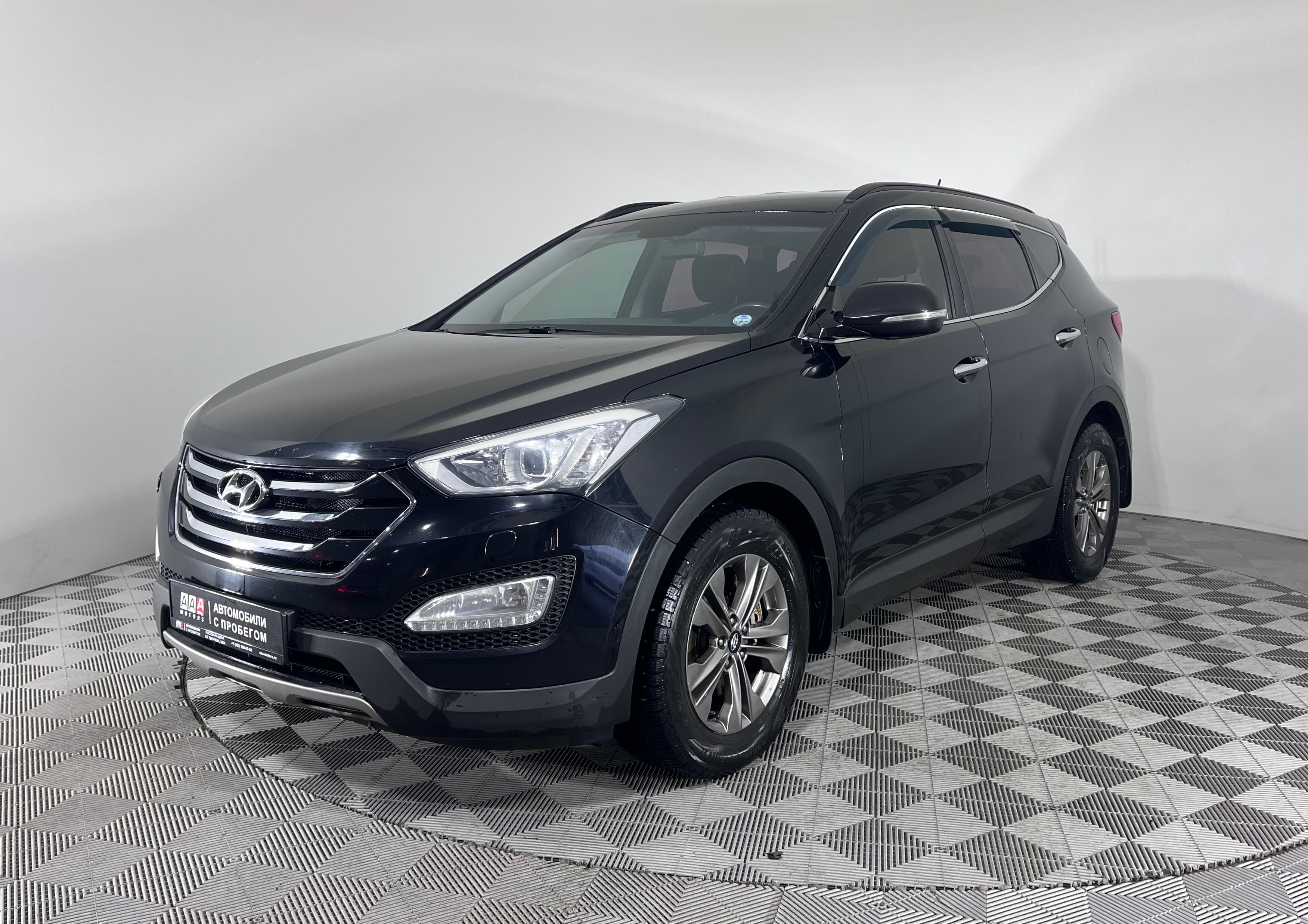 Фотография автомобиля Hyundai Santa Fe