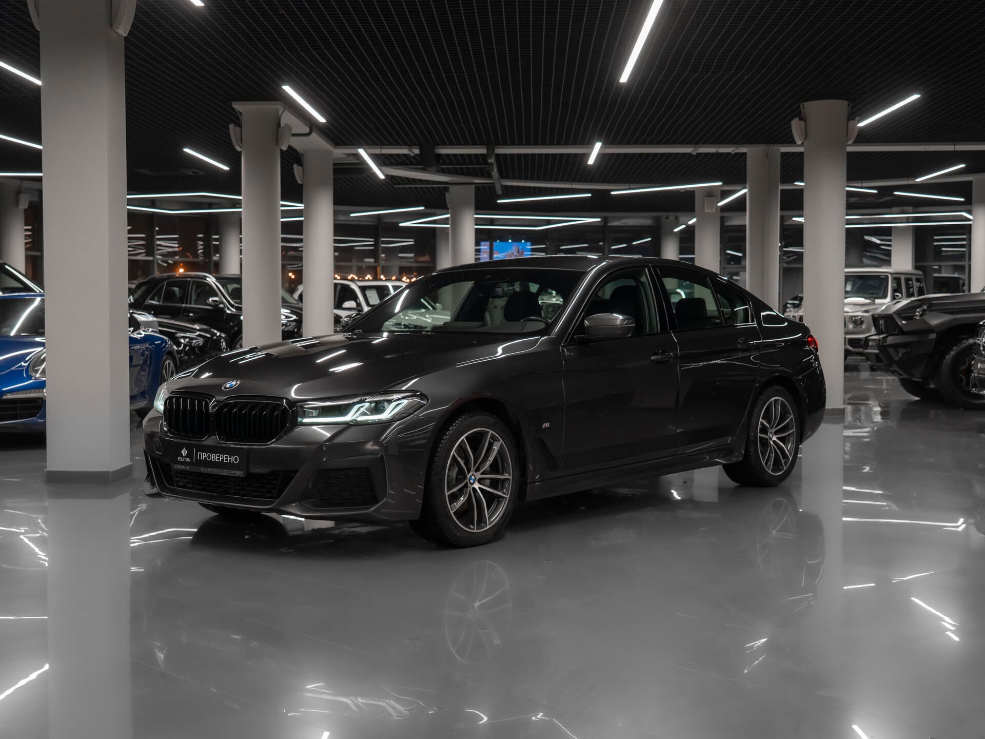 Фотография автомобиля BMW 5 серия