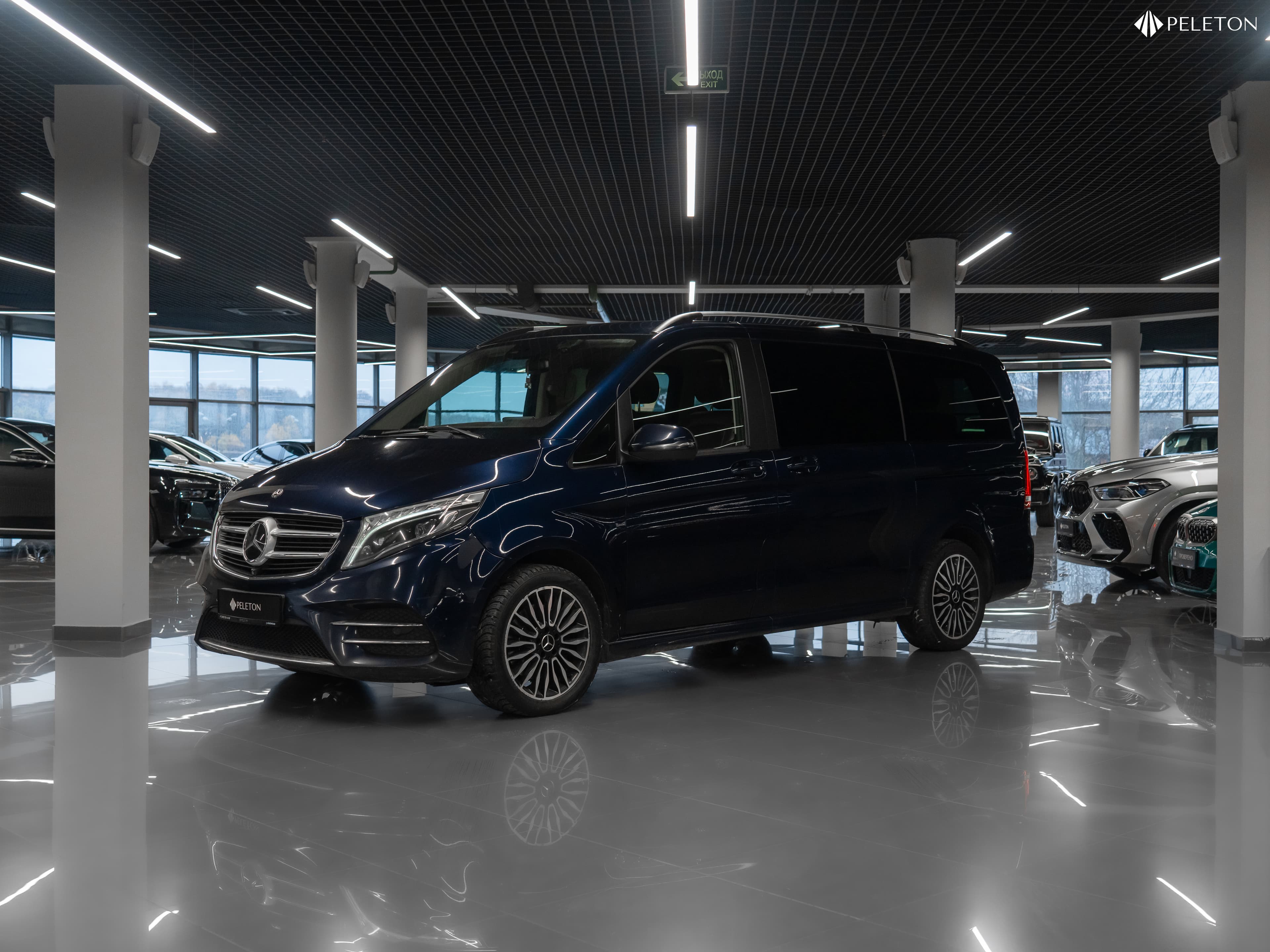 Фотография автомобиля Mercedes-Benz V-Класс