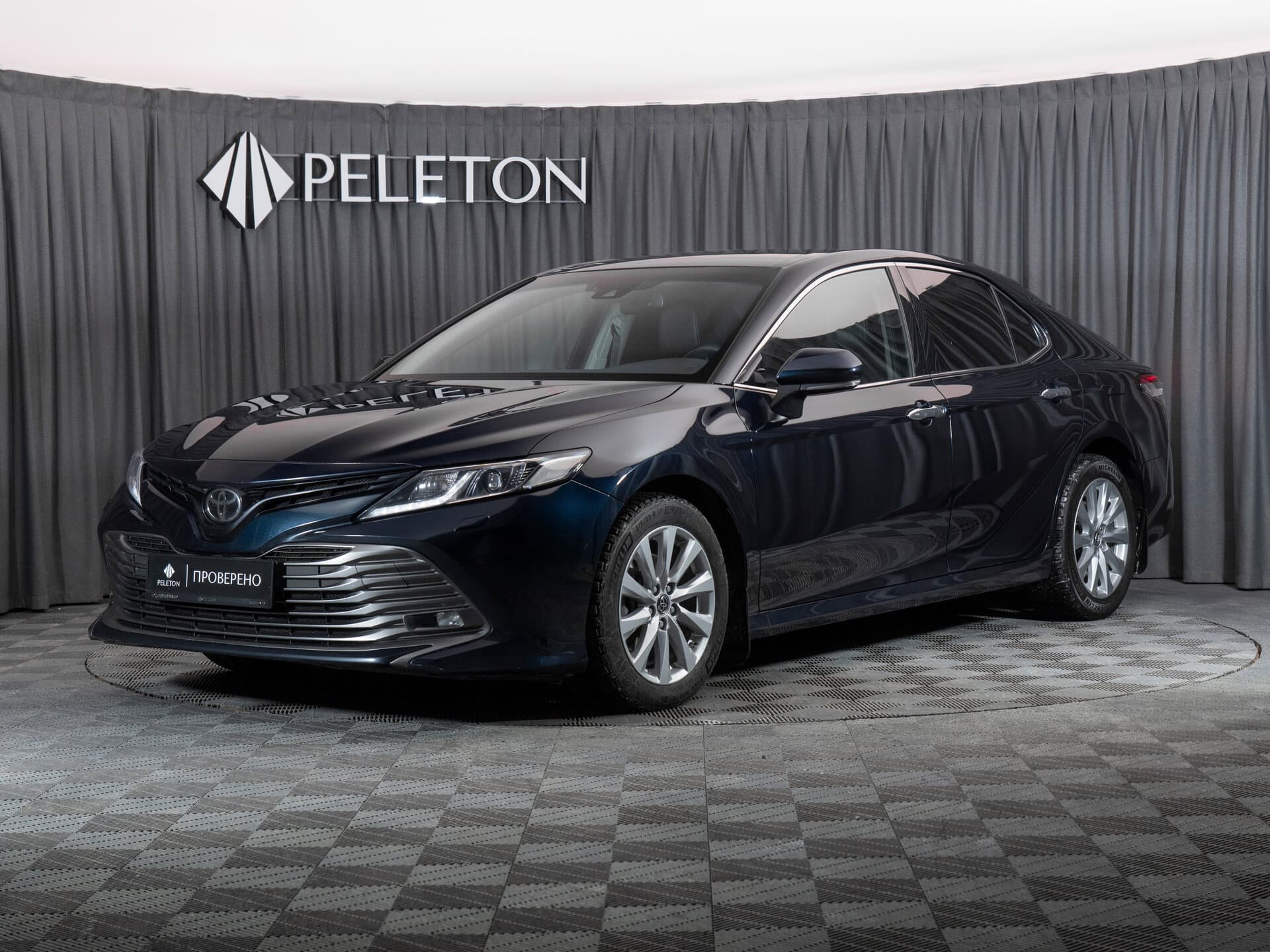 Фотография автомобиля Toyota Camry