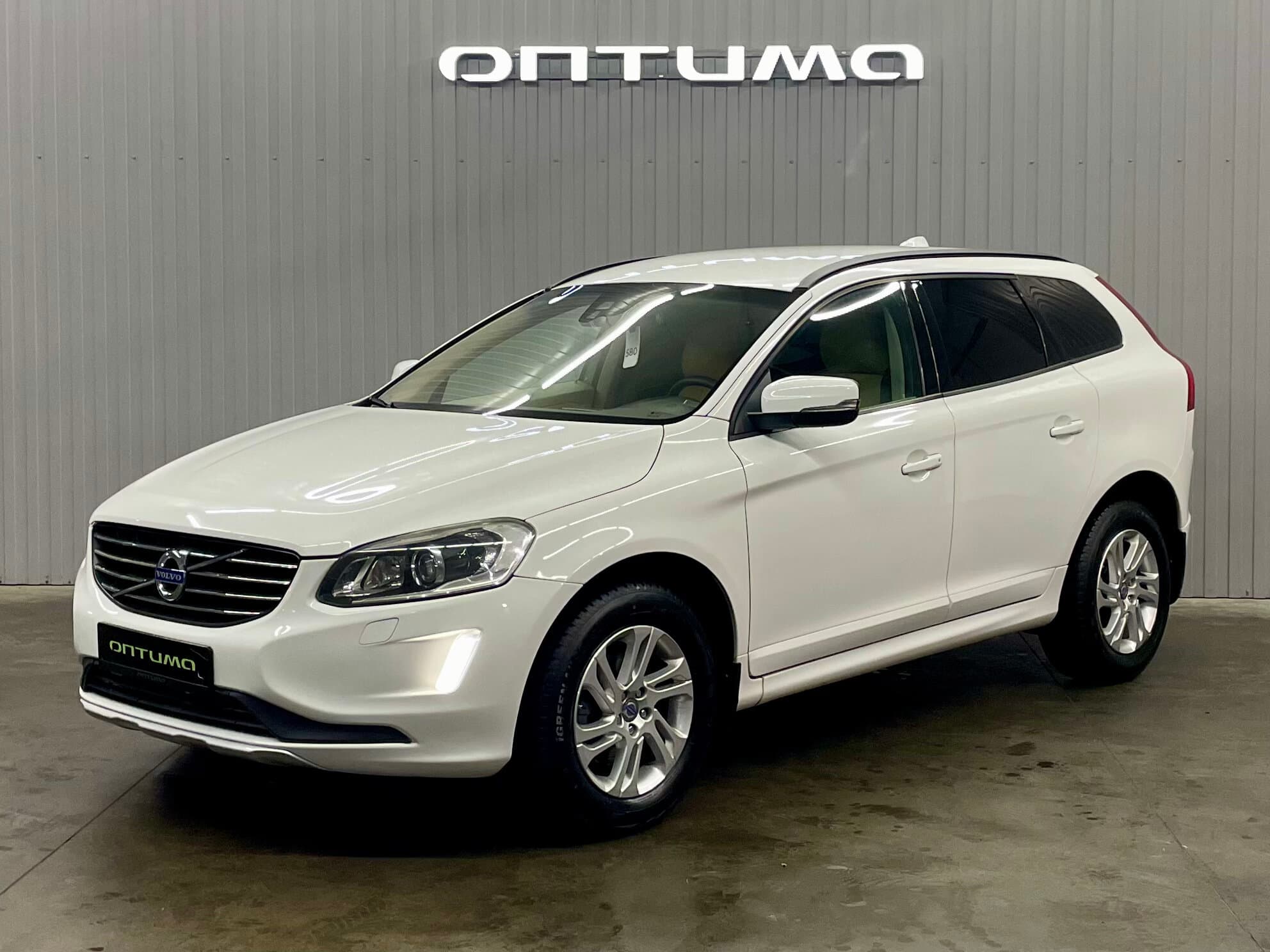 Фотография автомобиля Volvo XC60