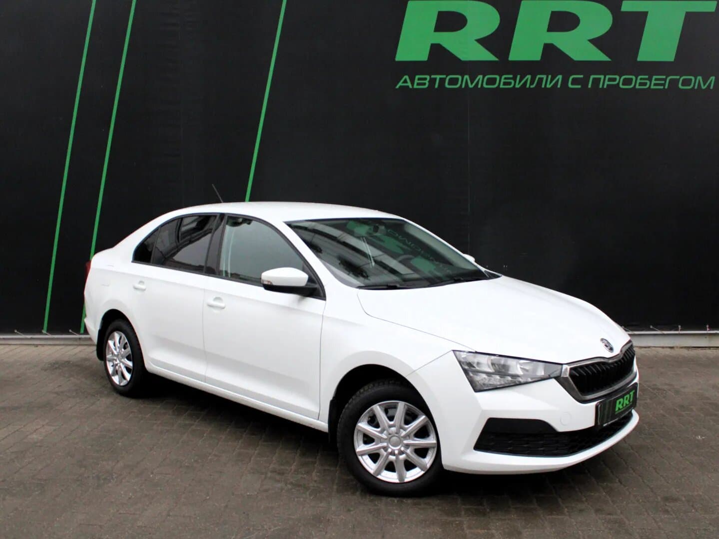 Фотография автомобиля Skoda Rapid