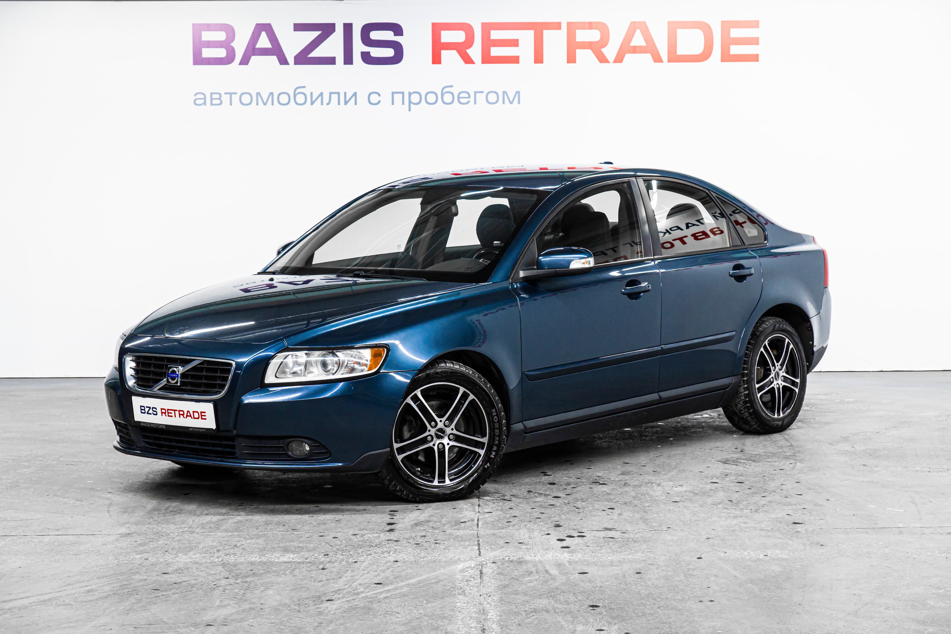 Фотография автомобиля Volvo S40