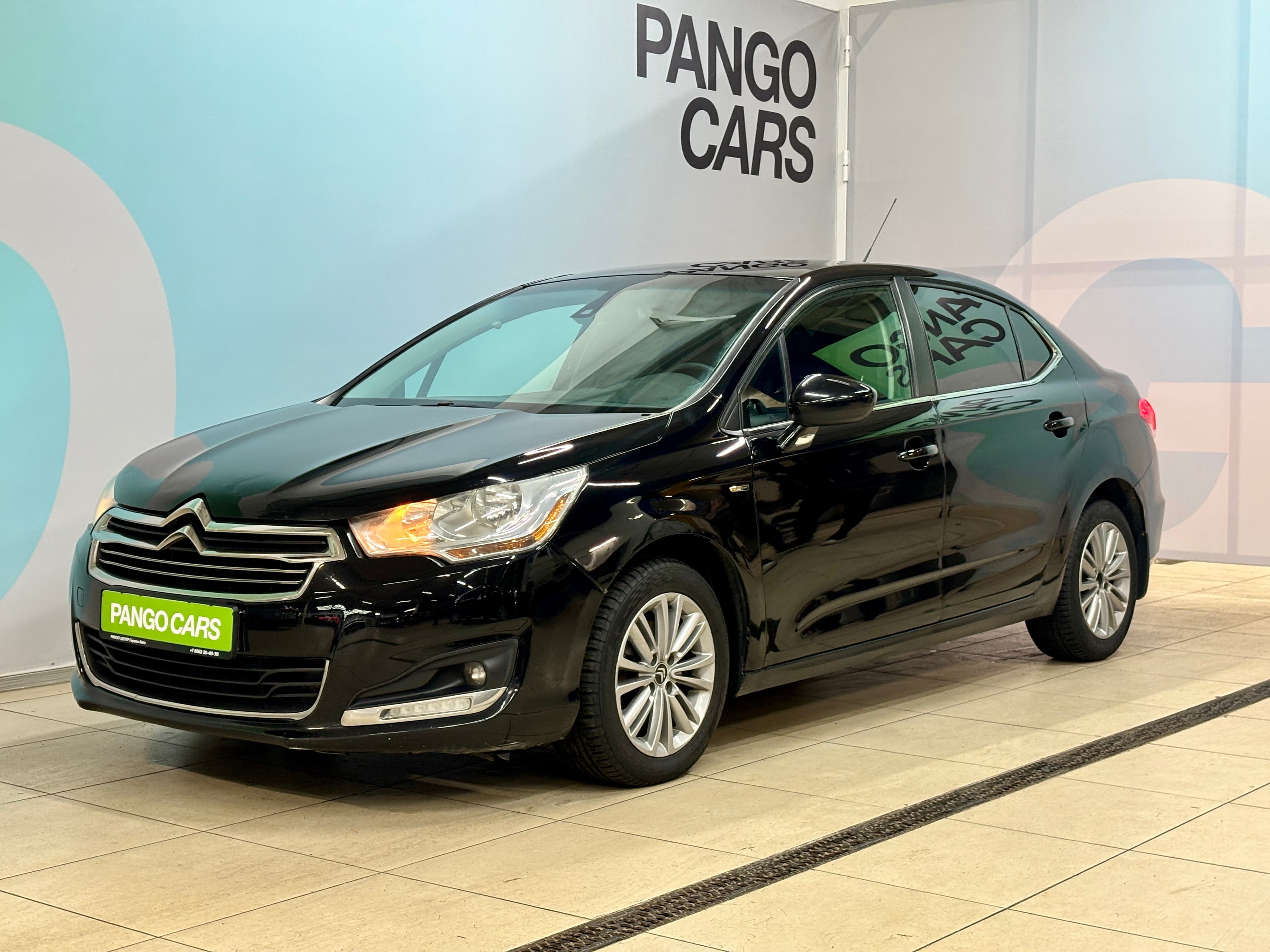 Фотография автомобиля Citroen C4