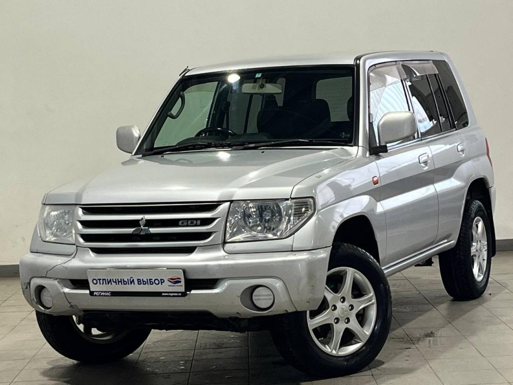 Фотография автомобиля Mitsubishi Pajero iO