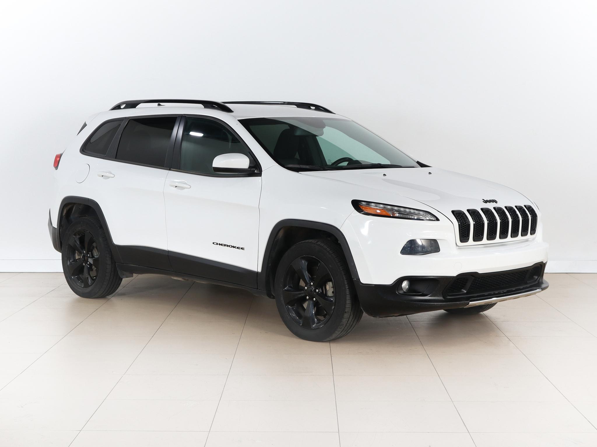 Фотография автомобиля Jeep Cherokee