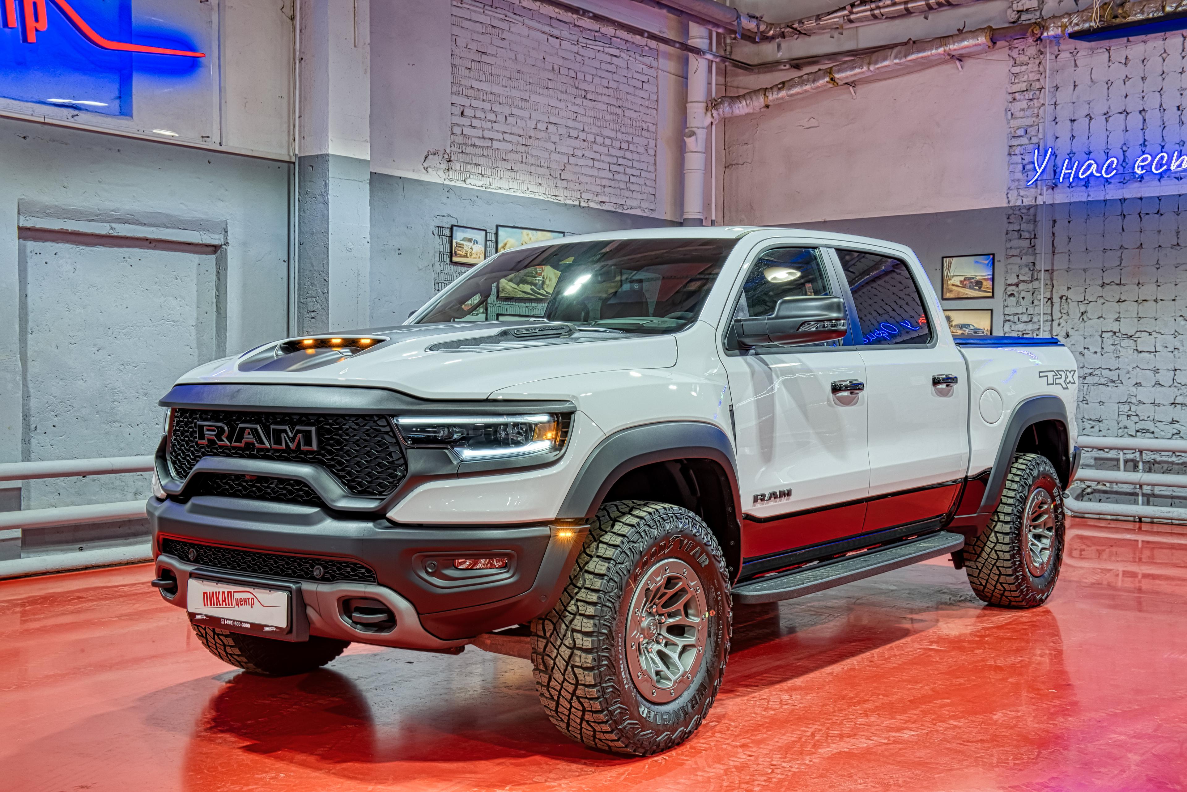 Фотография автомобиля RAM 1500