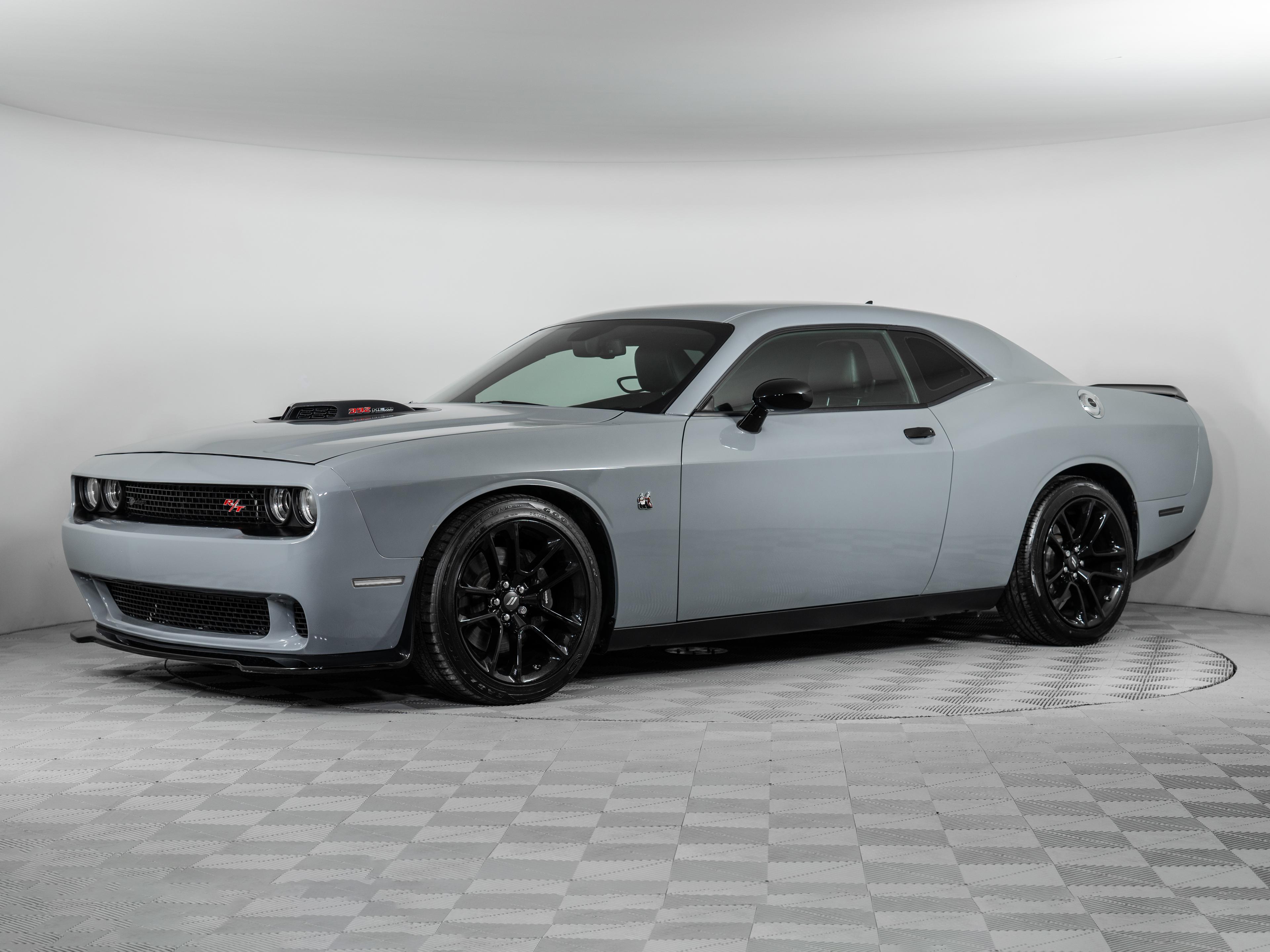 Фотография автомобиля Dodge Challenger