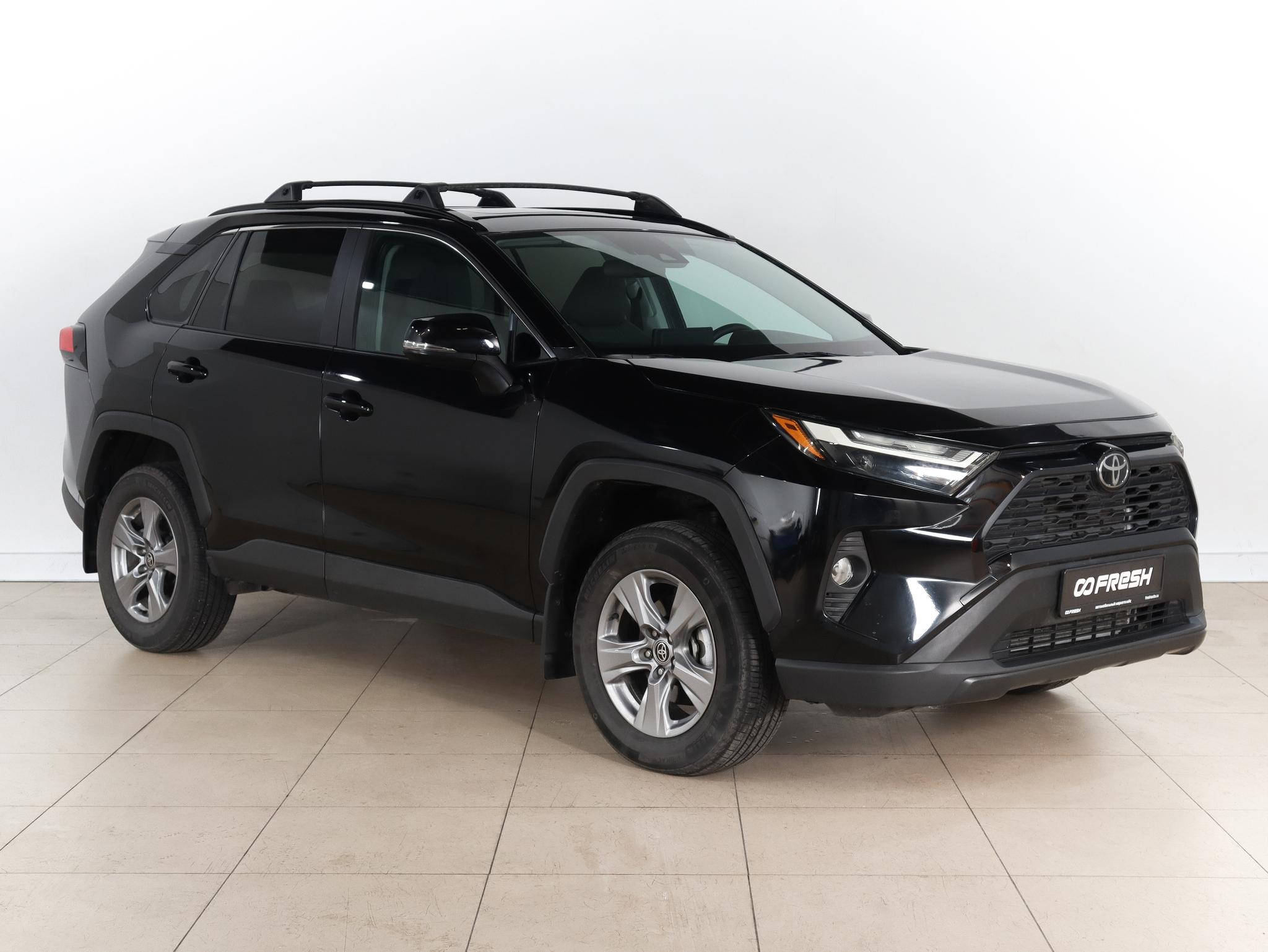 Фотография автомобиля Toyota RAV4