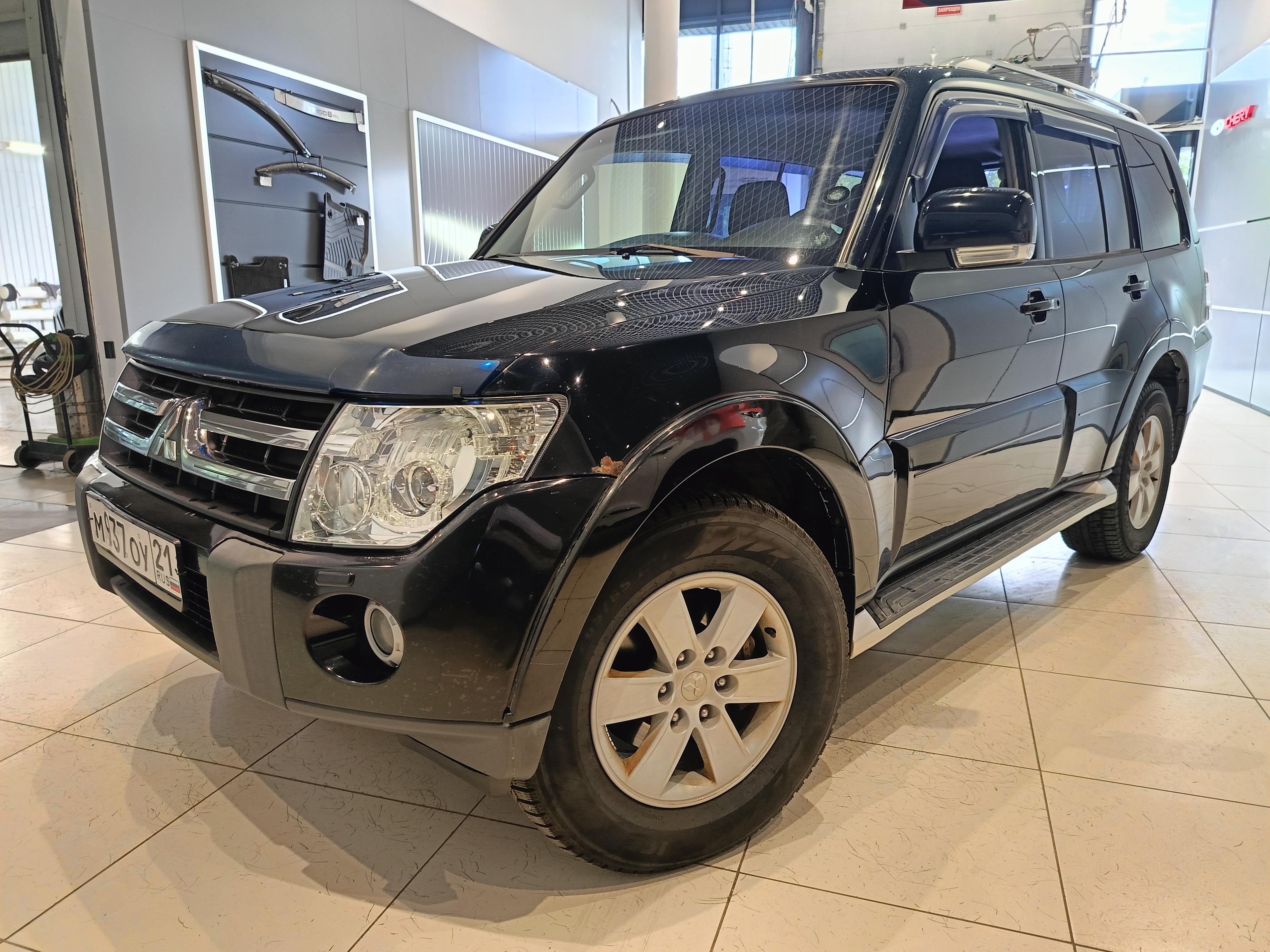 Фотография автомобиля Mitsubishi Pajero