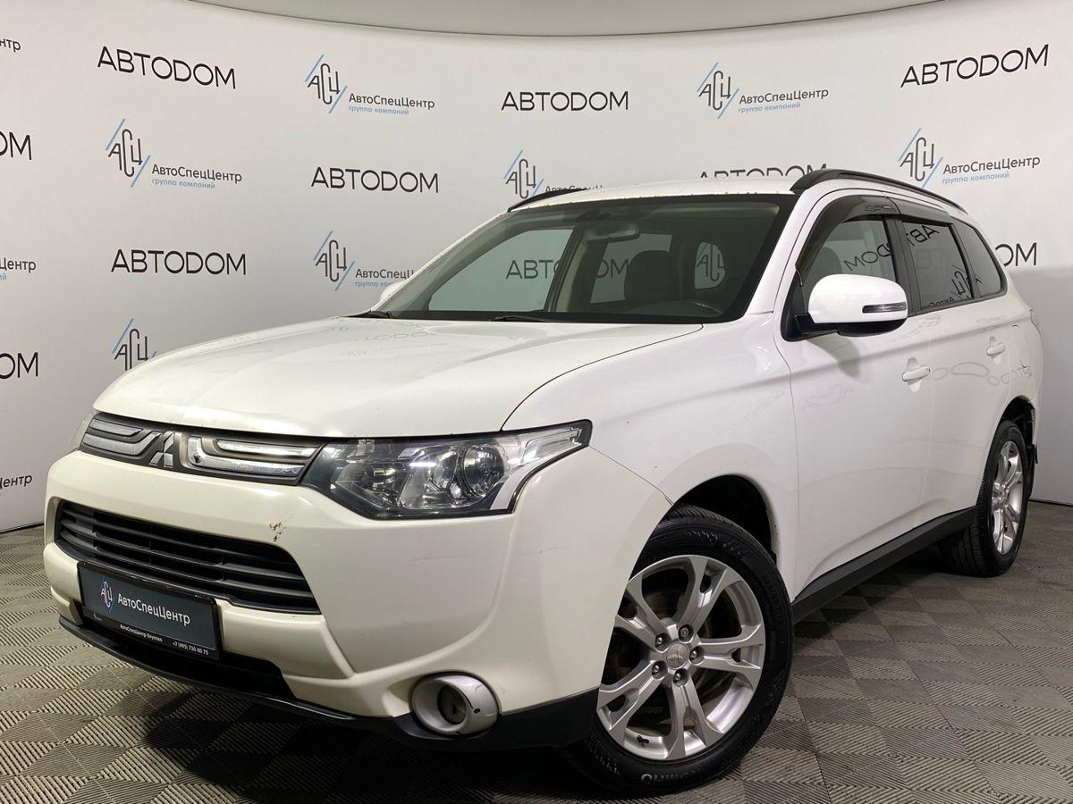 Фотография автомобиля Mitsubishi Outlander