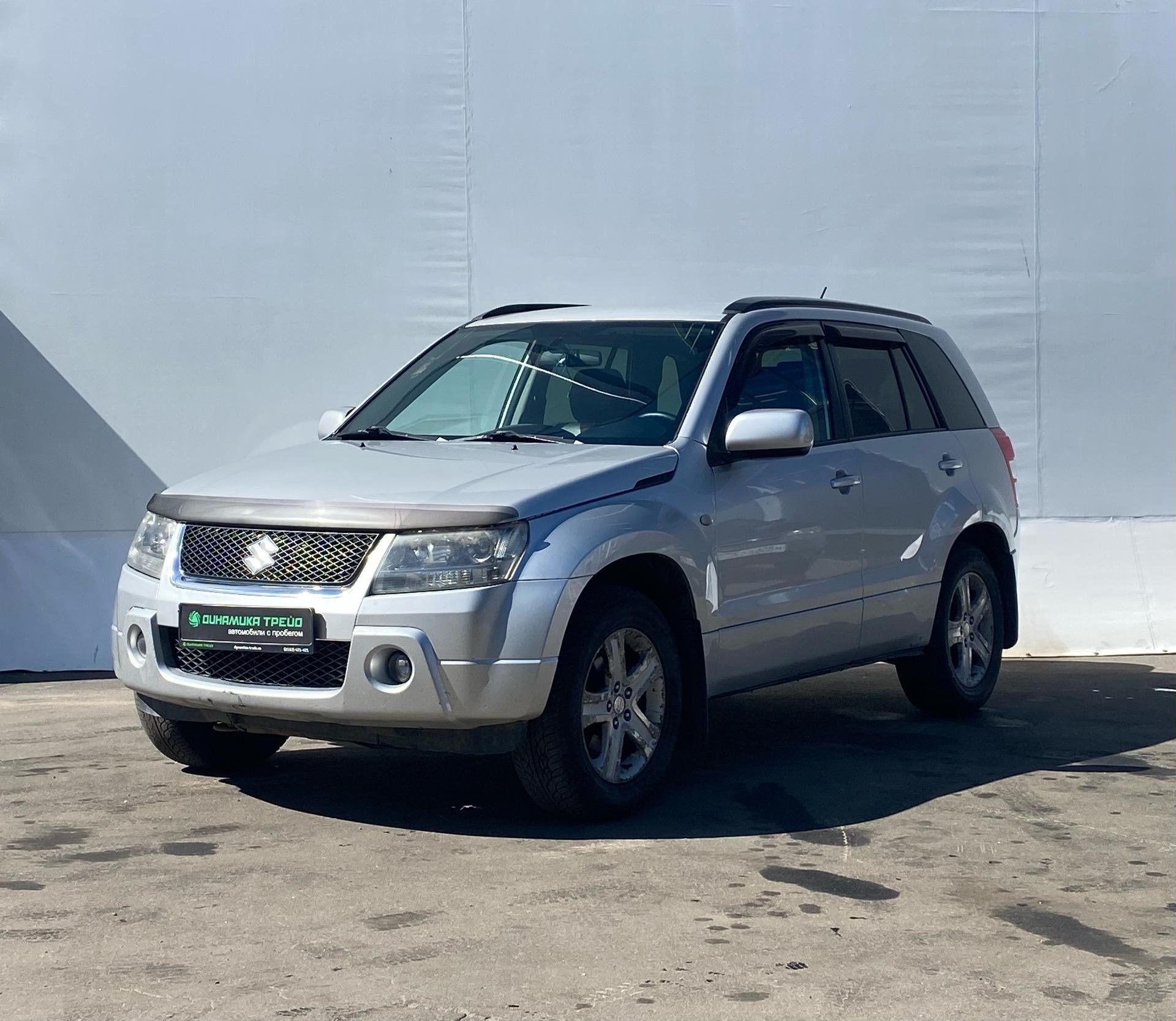 Фотография автомобиля Suzuki Grand Vitara