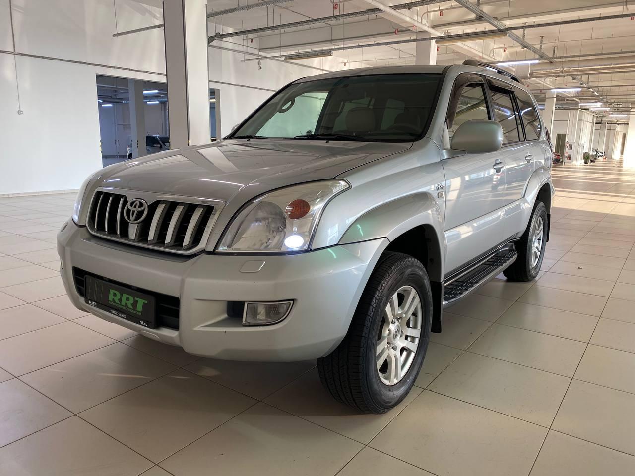 Фотография автомобиля Toyota Land Cruiser Prado