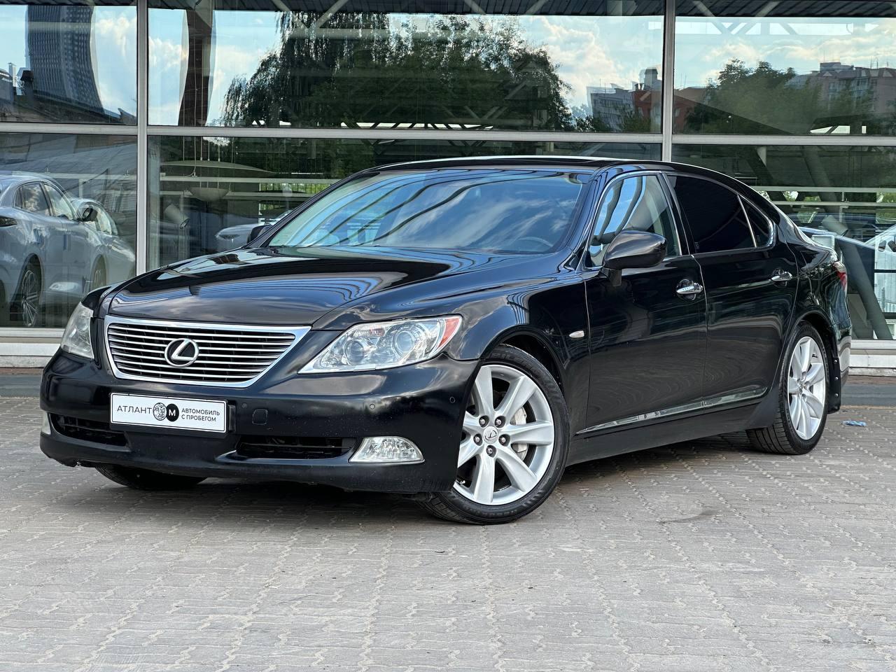 Фотография автомобиля Lexus LS