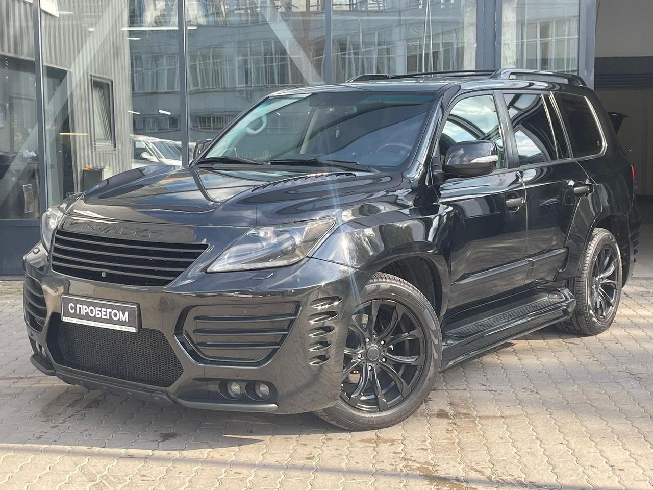 Фотография автомобиля Lexus LX