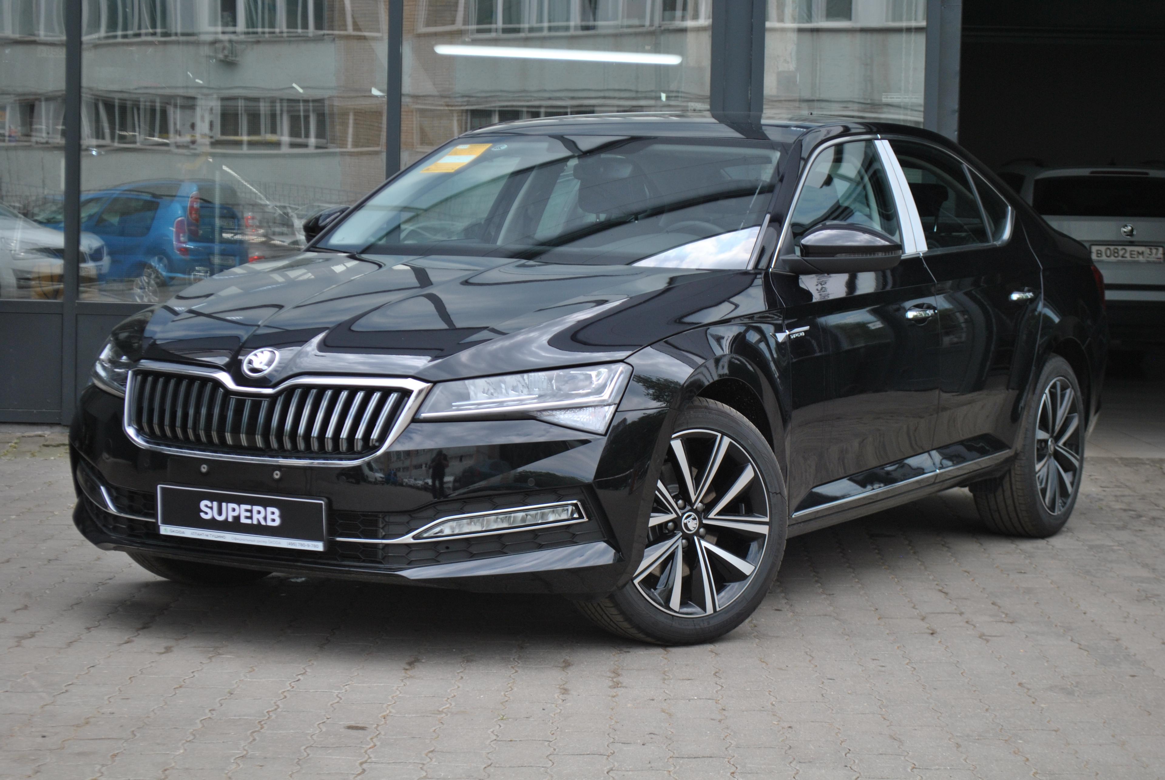 Фотография автомобиля Skoda Superb