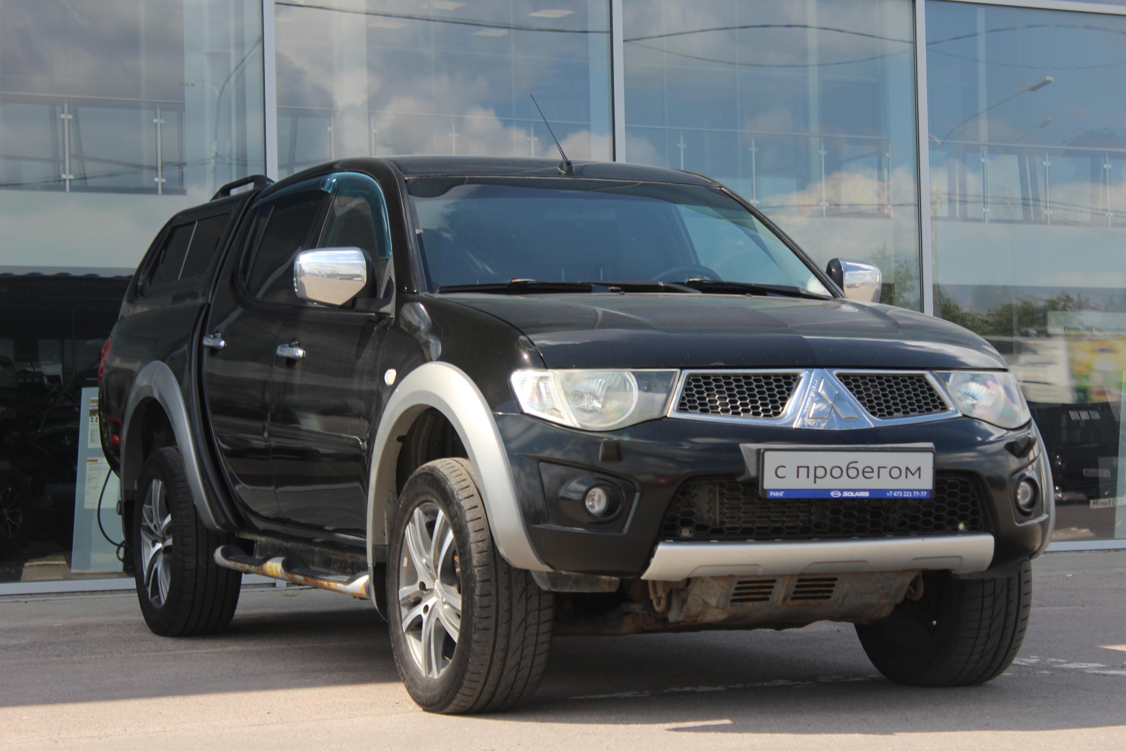 Фотография автомобиля Mitsubishi L200