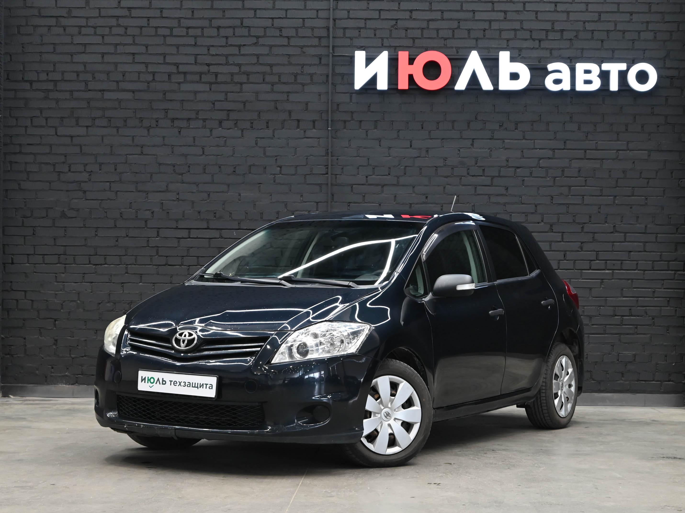 Фотография автомобиля Toyota Auris