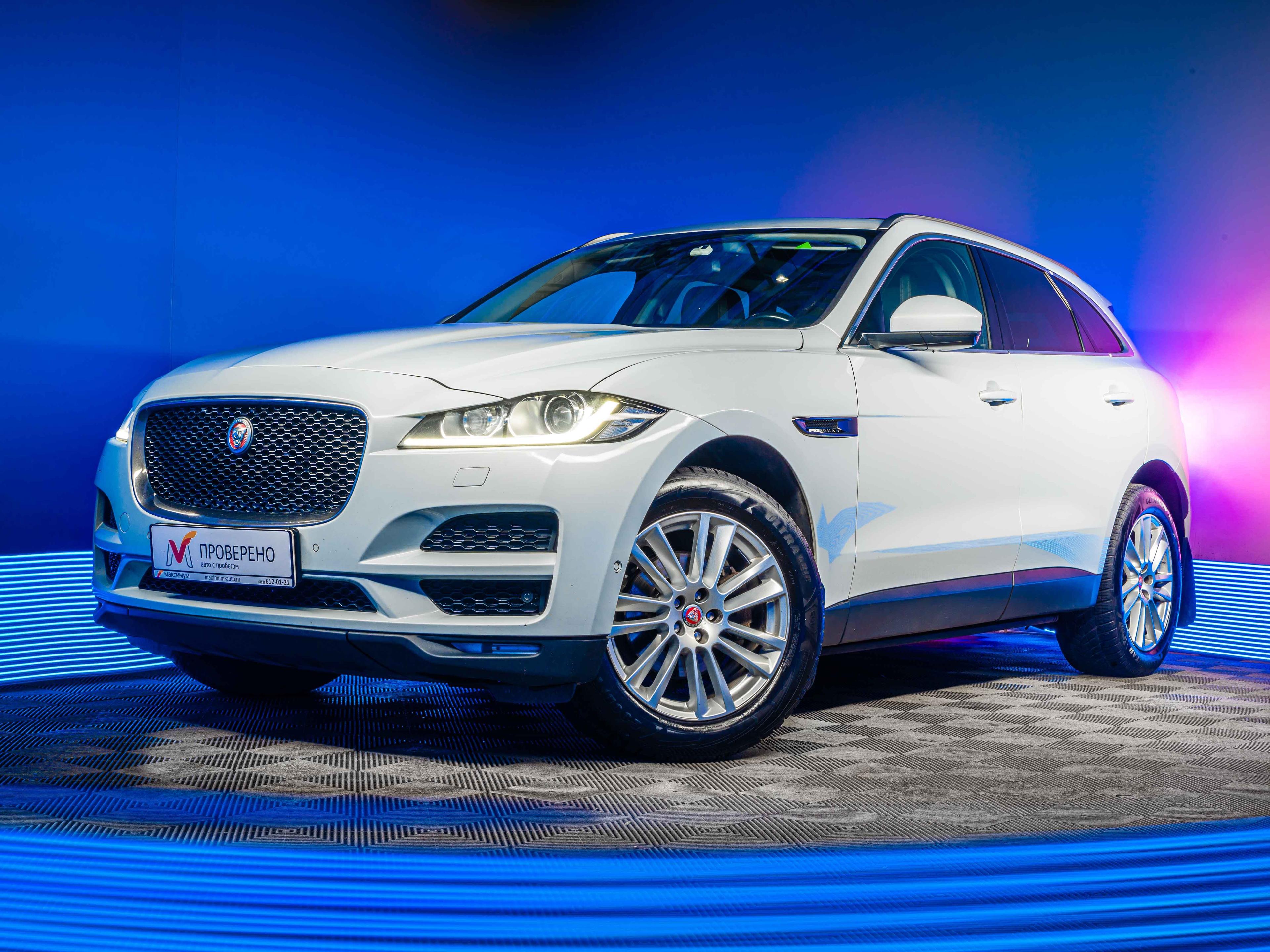 Фотография автомобиля Jaguar F-Pace