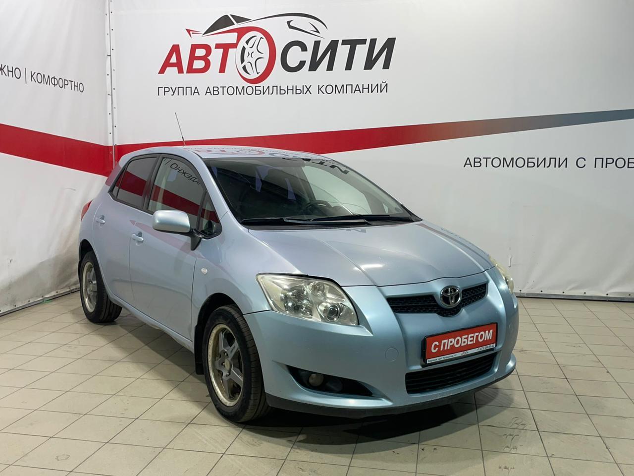 Фотография автомобиля Toyota Auris