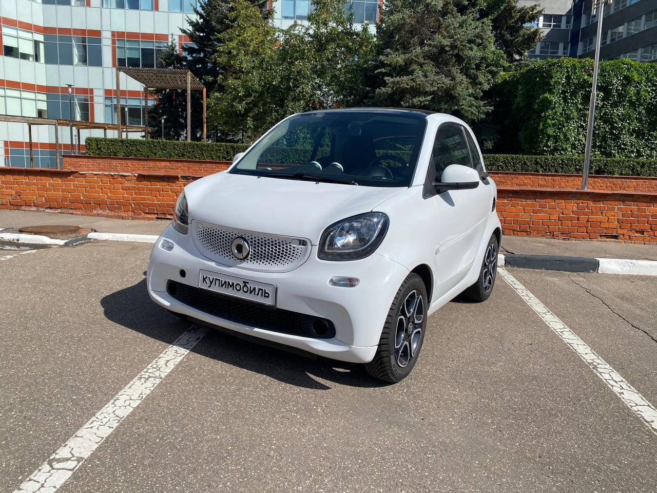 Фотография автомобиля Smart Fortwo