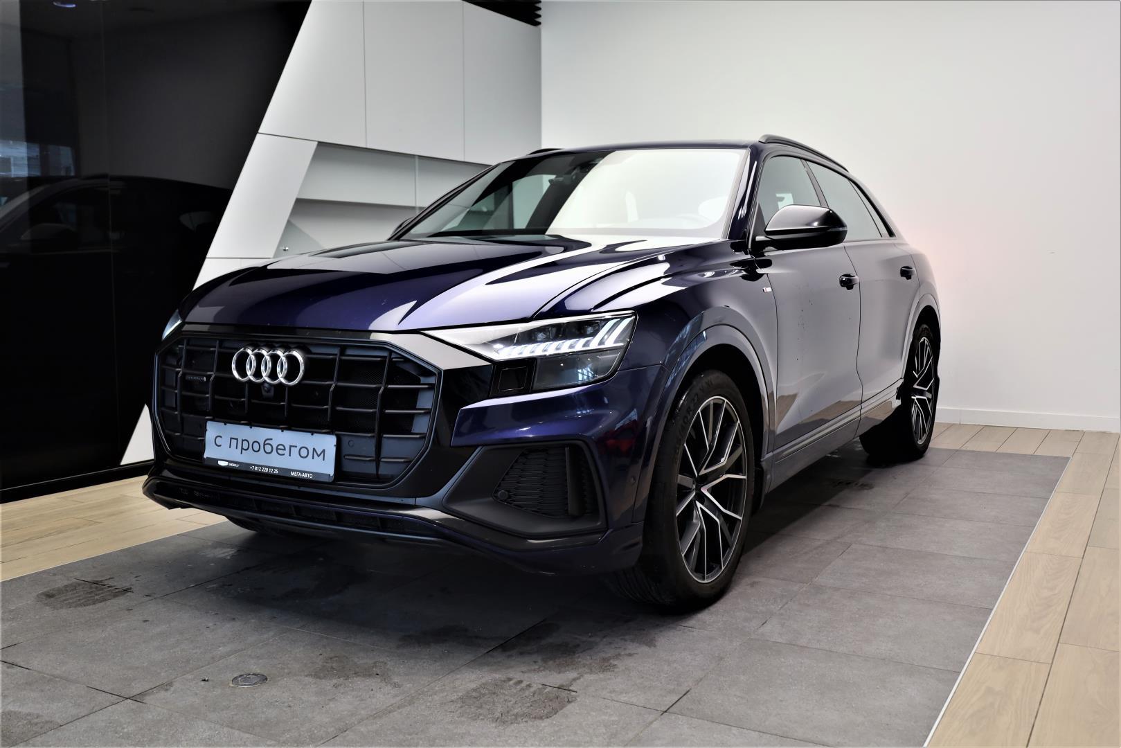 Фотография автомобиля Audi Q8