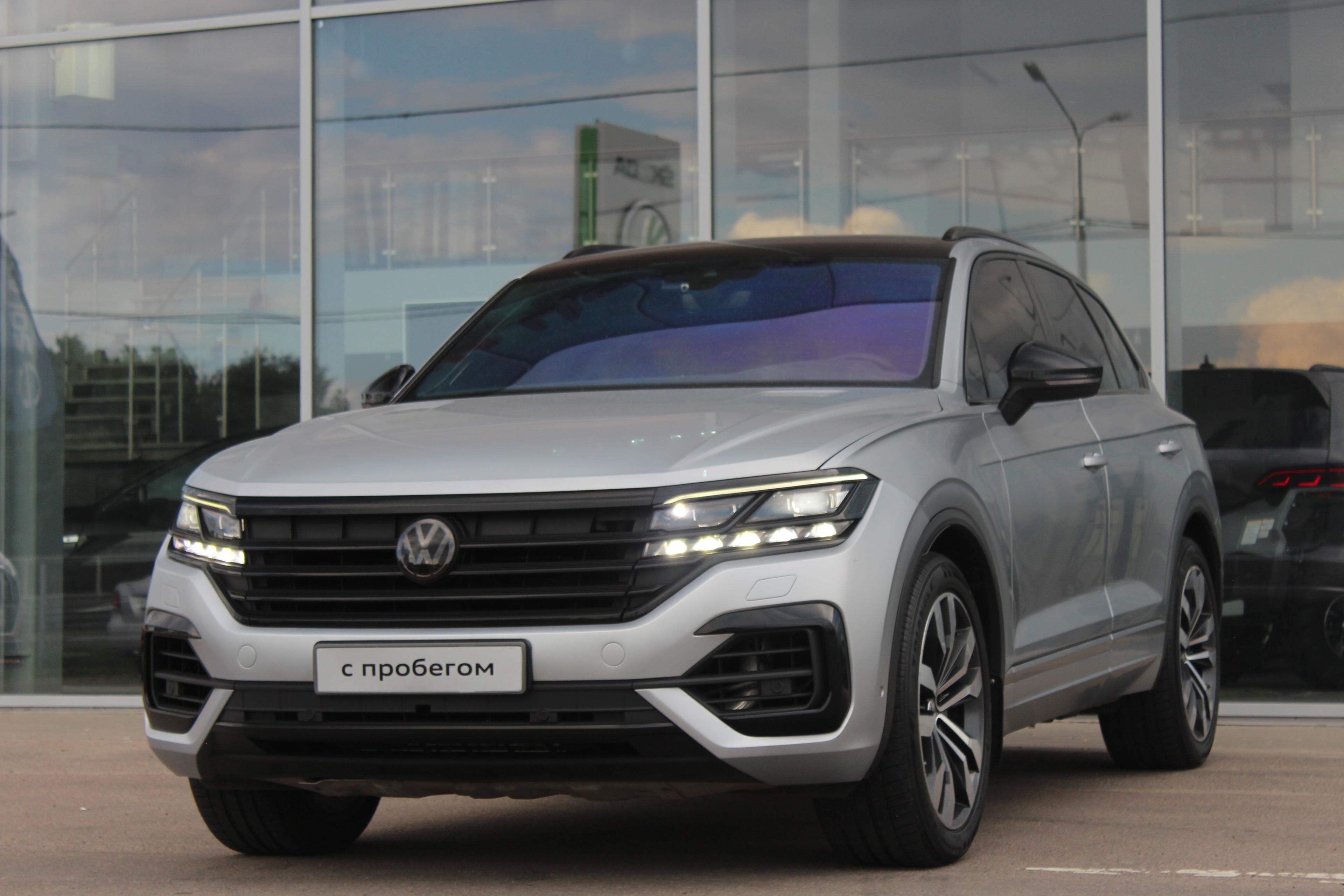 Фотография автомобиля Volkswagen Touareg