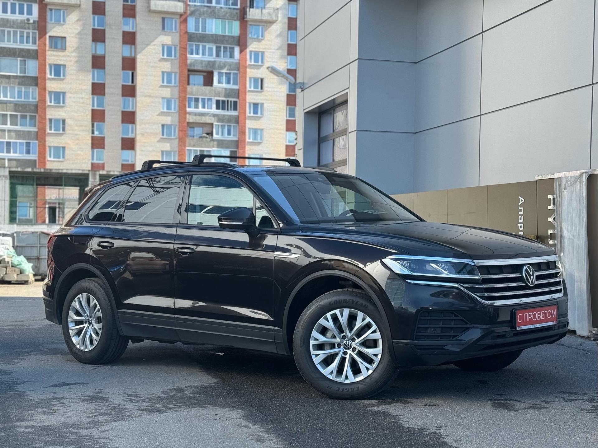 Фотография автомобиля Volkswagen Touareg