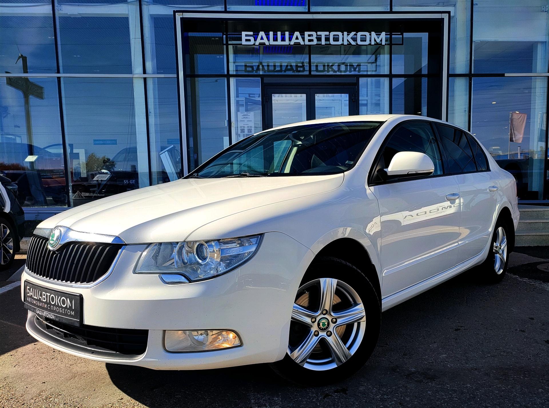 Фотография автомобиля Skoda Superb