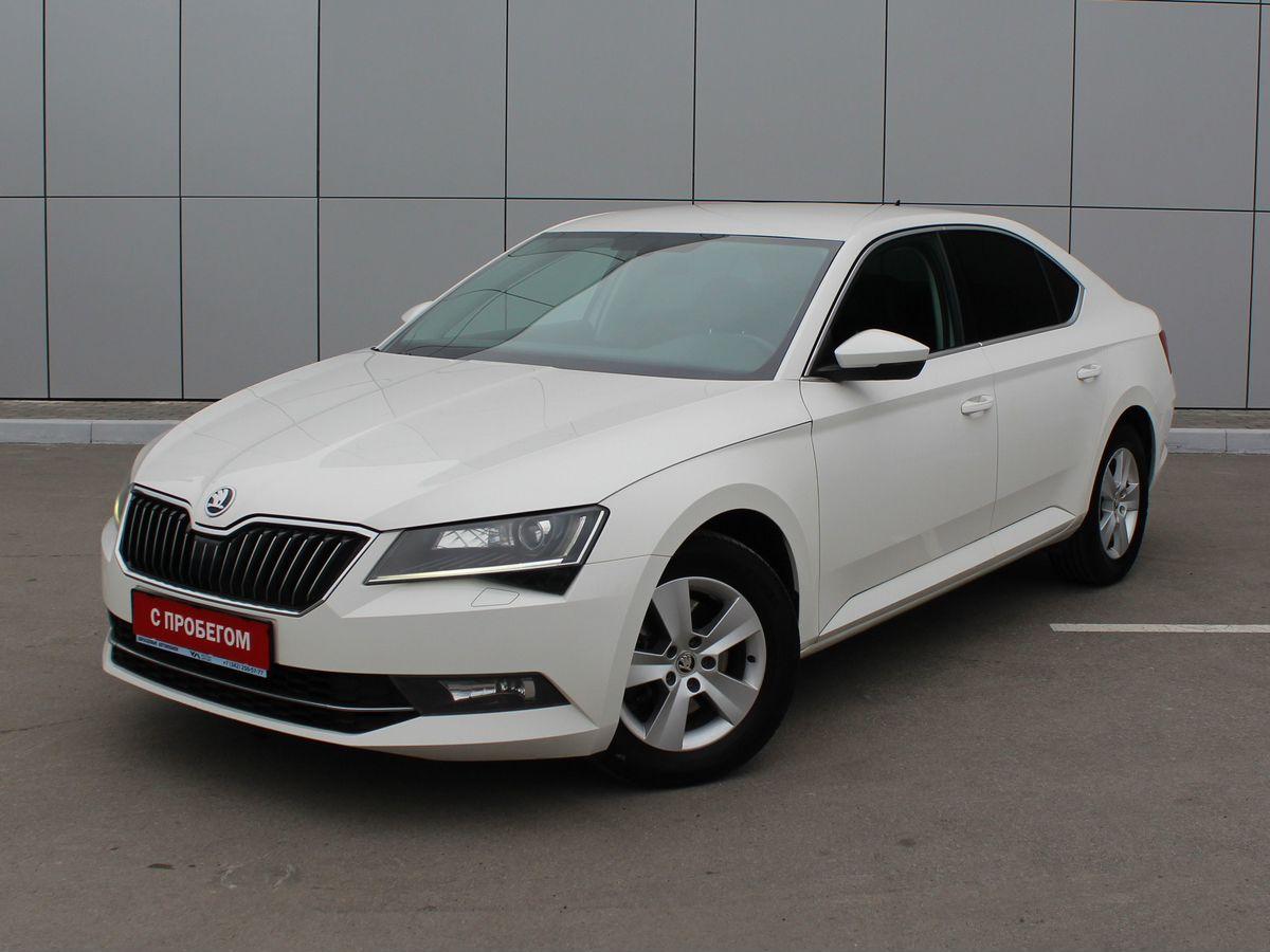 Фотография автомобиля Skoda Superb