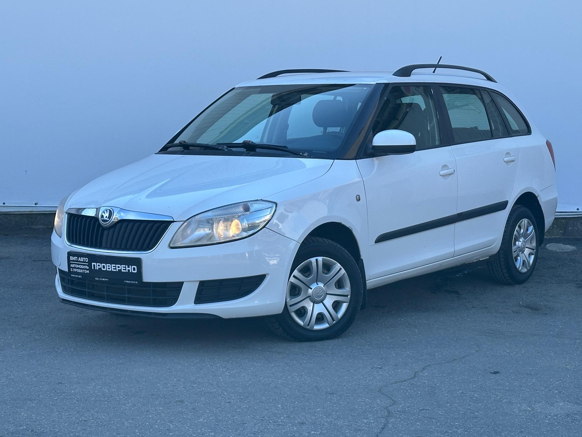 Фотография автомобиля Skoda Fabia