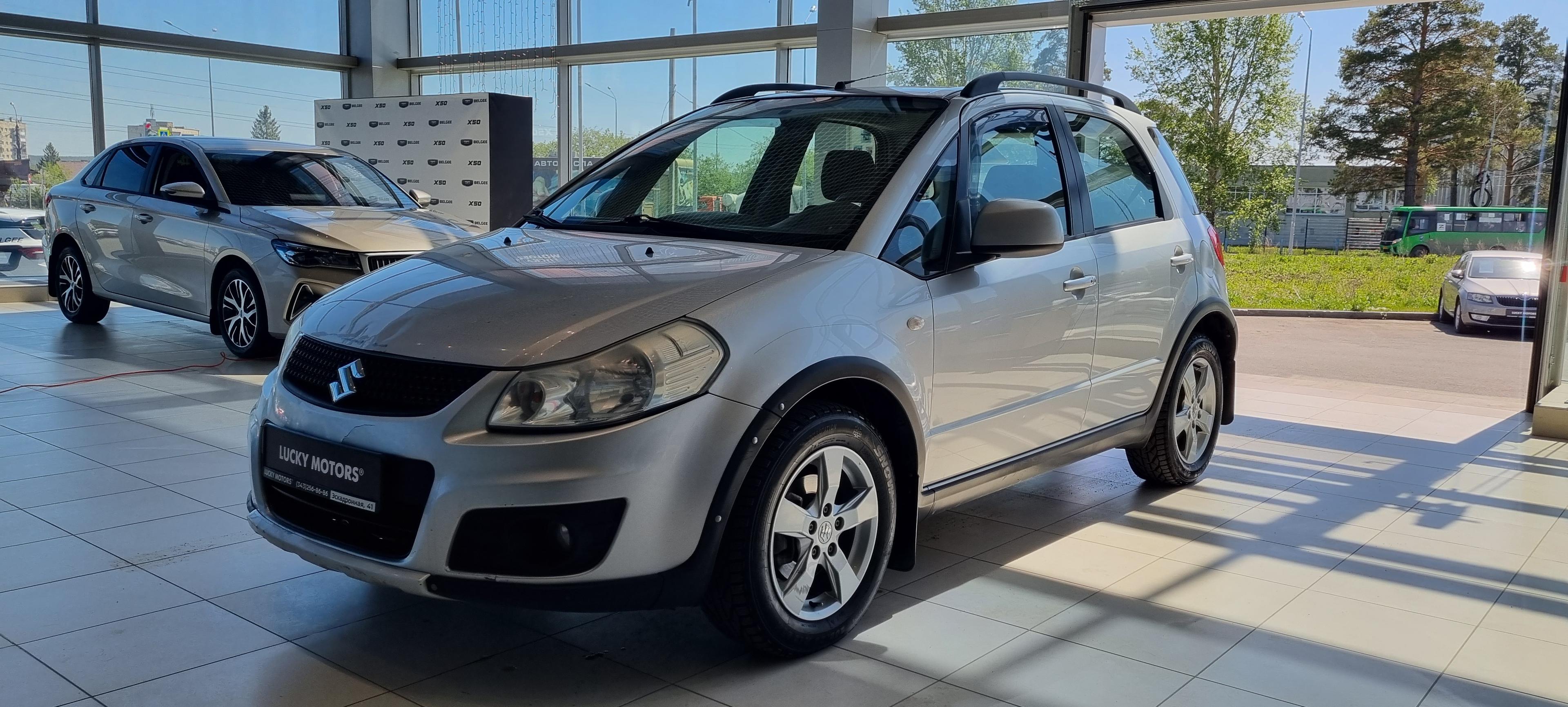 Фотография автомобиля Suzuki SX4