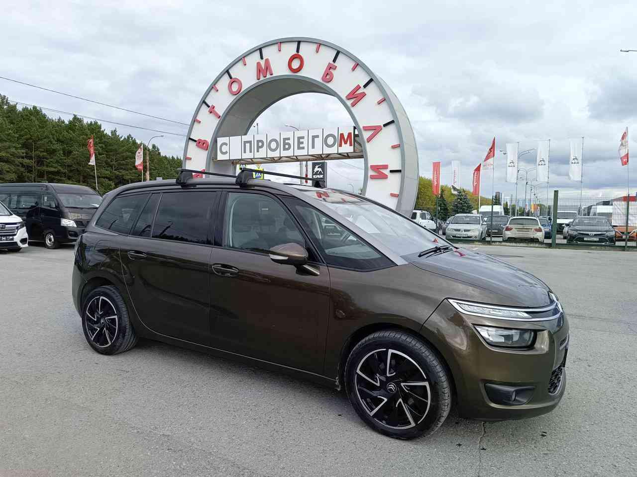 Фотография автомобиля Citroen C4 Picasso