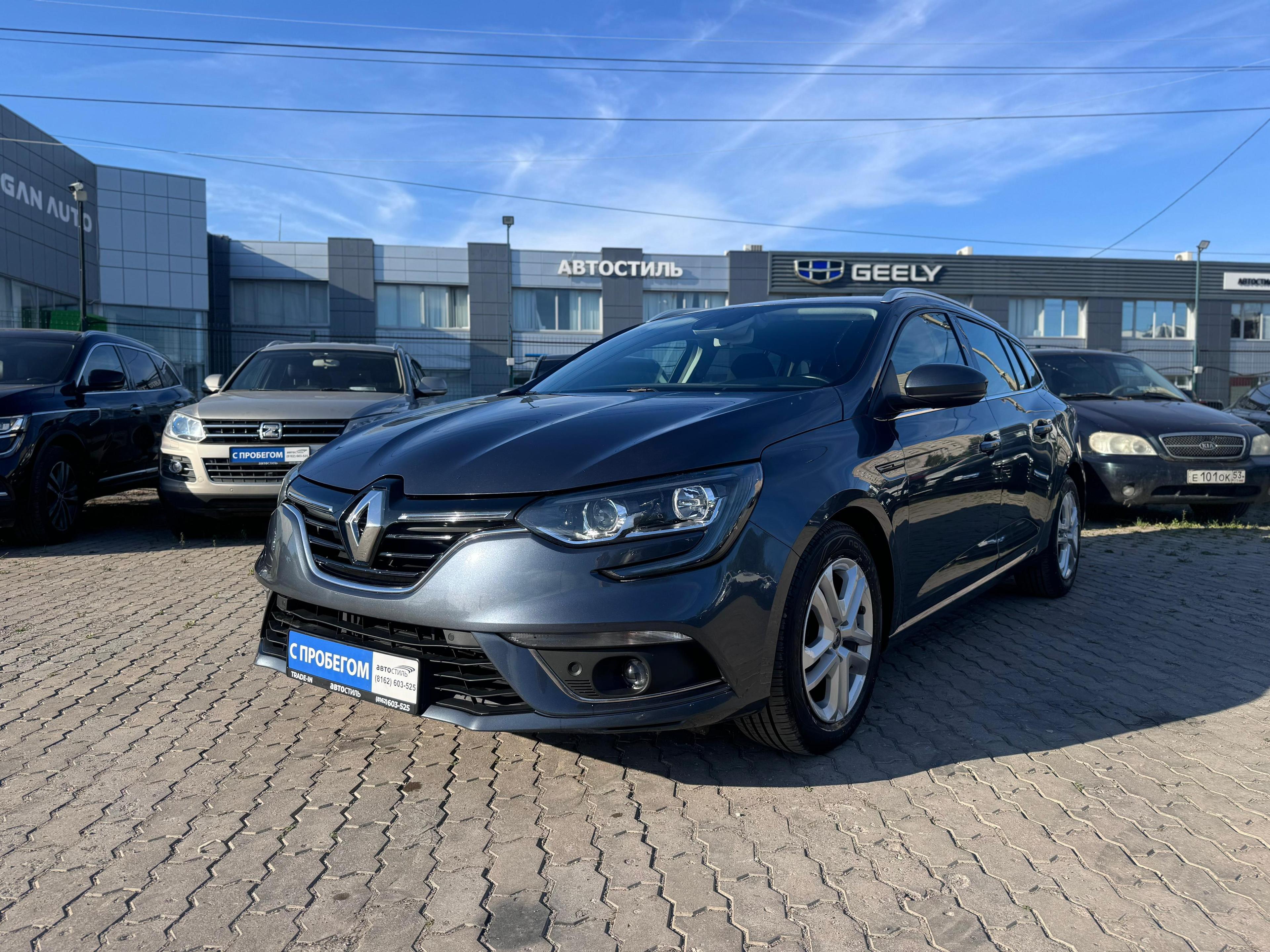 Фотография автомобиля Renault Megane