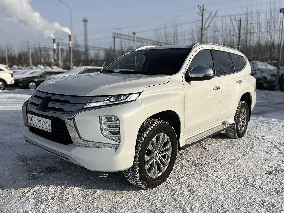 Фотография автомобиля Mitsubishi Pajero Sport