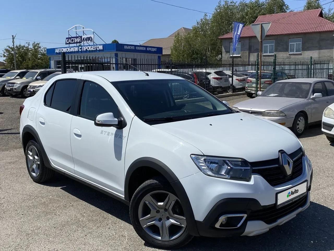 Фотография автомобиля Renault Logan