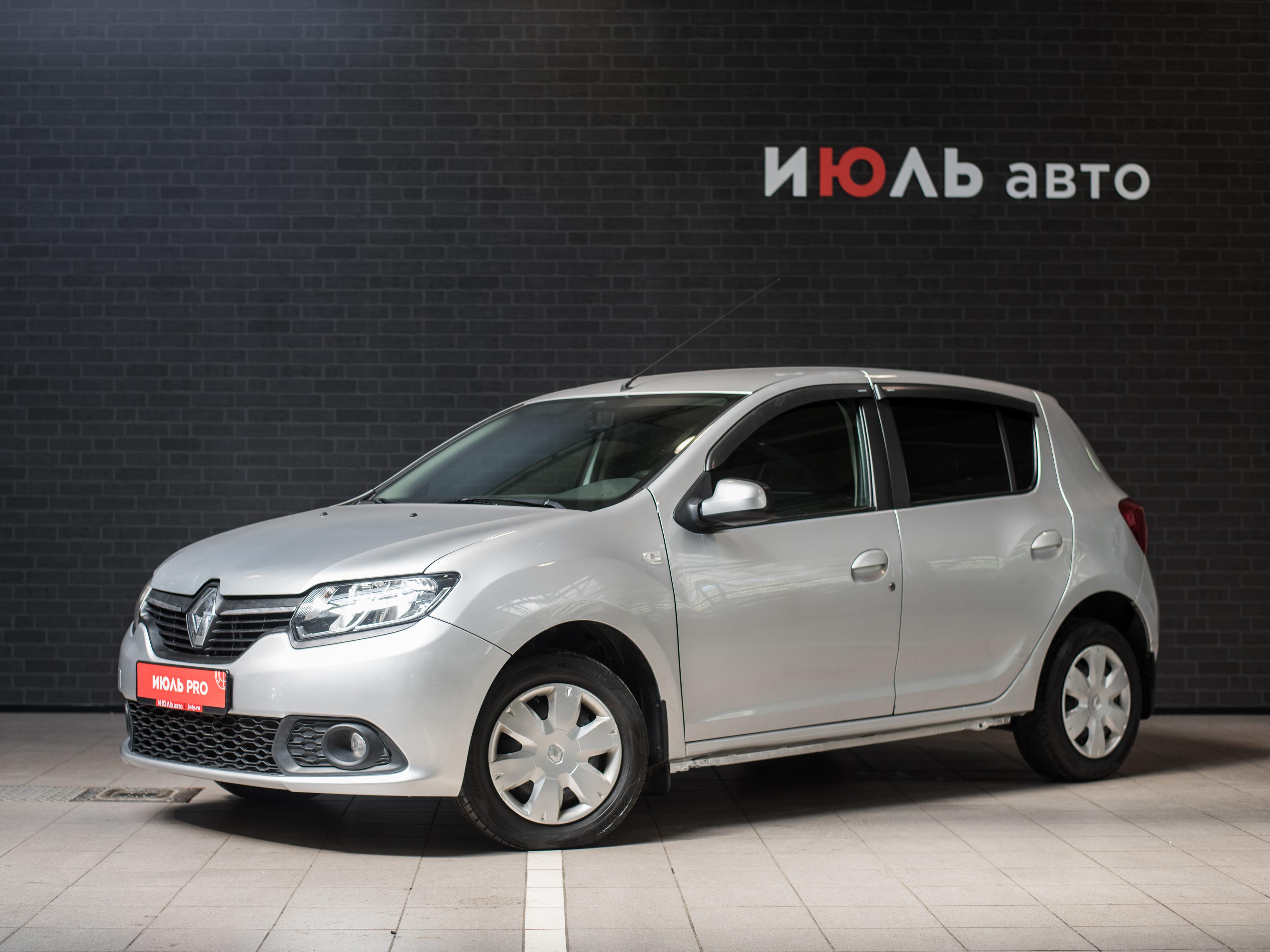 Фотография автомобиля Renault Sandero