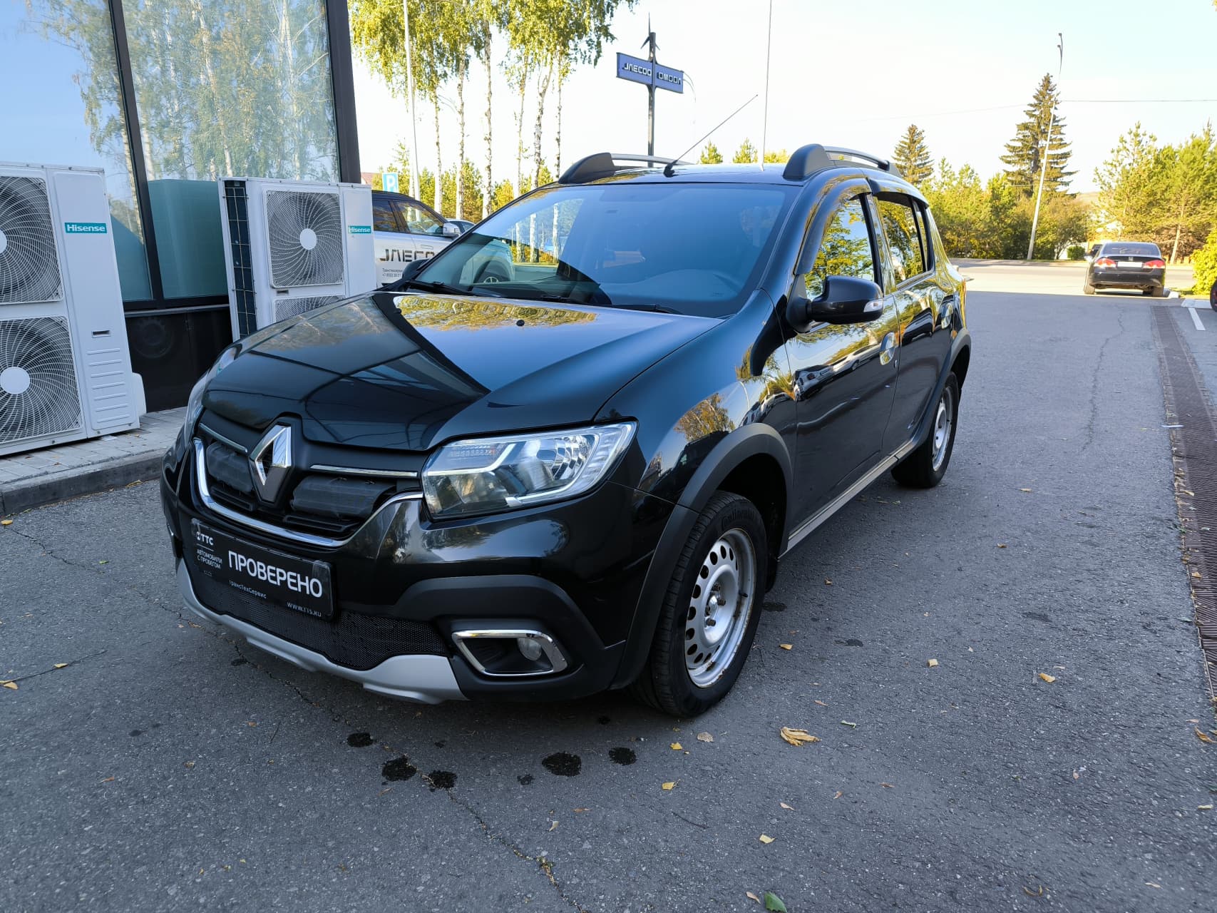 Фотография автомобиля Renault Sandero