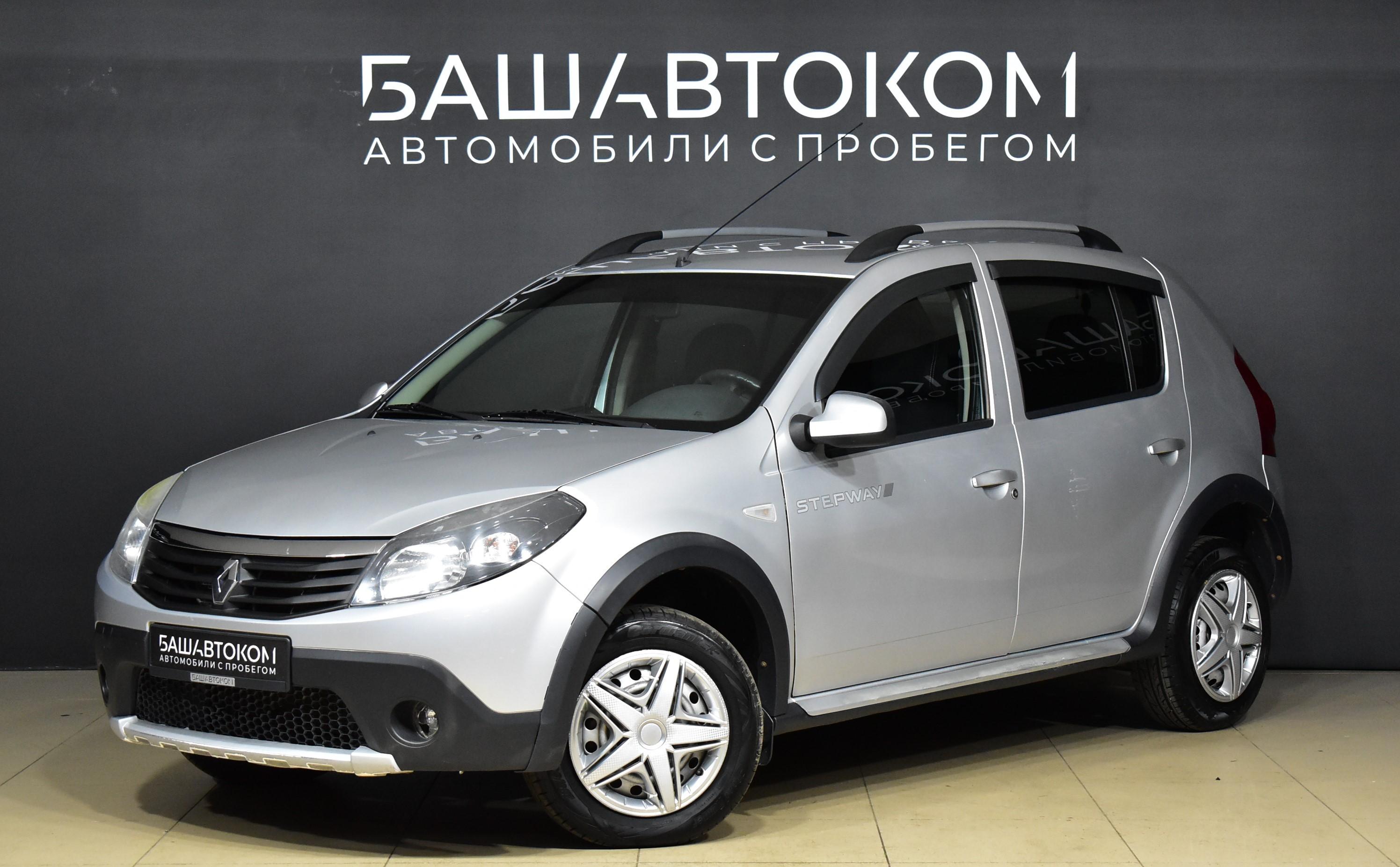 Фотография автомобиля Renault Sandero