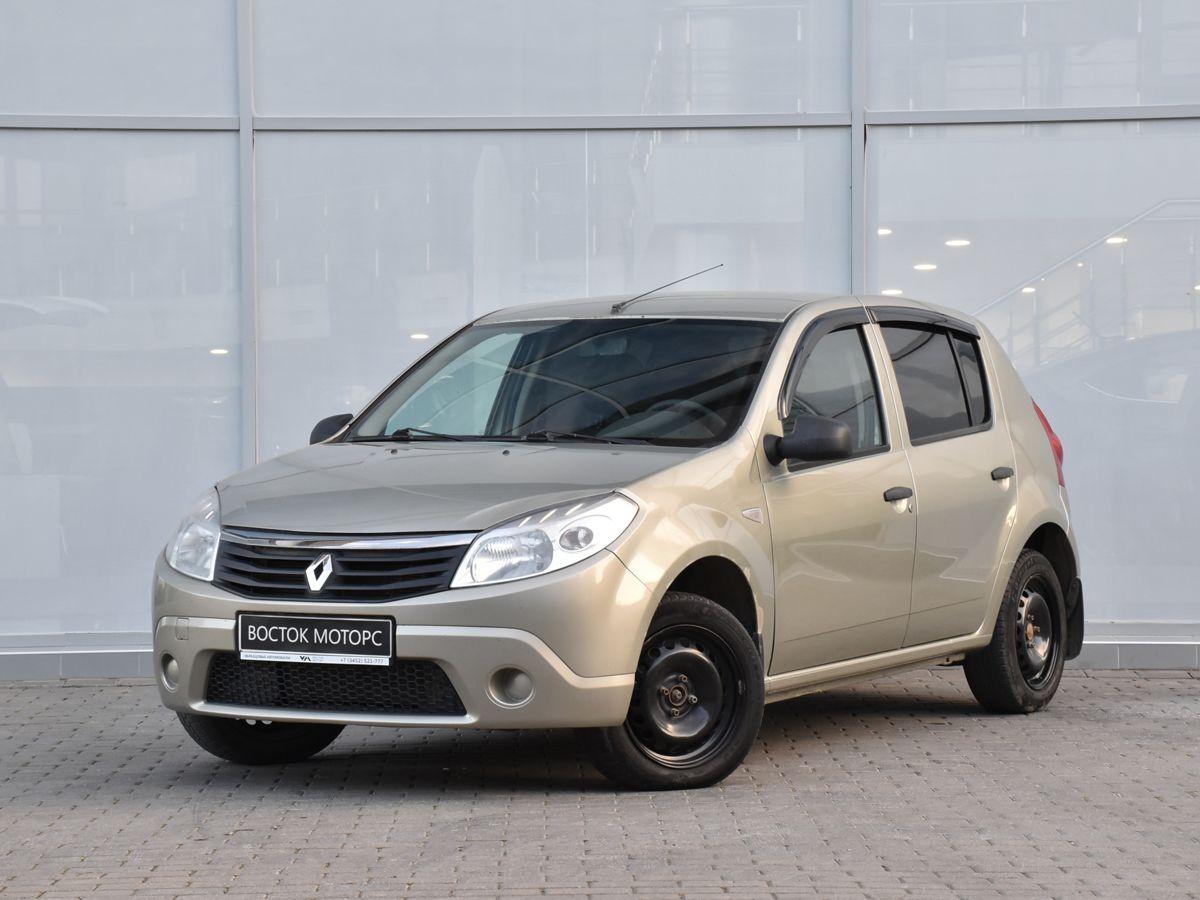 Фотография автомобиля Renault Sandero