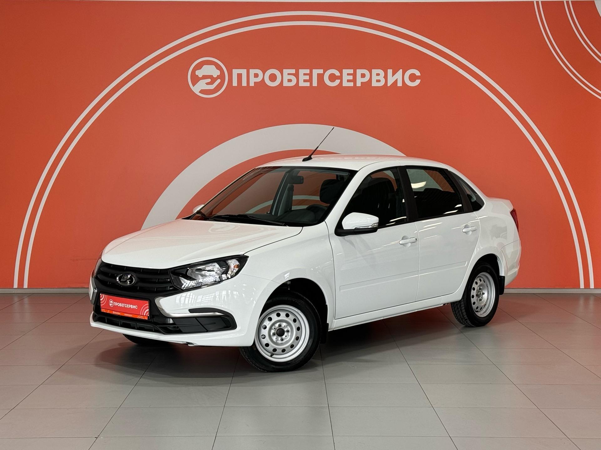 Фотография автомобиля Lada (ВАЗ) Granta