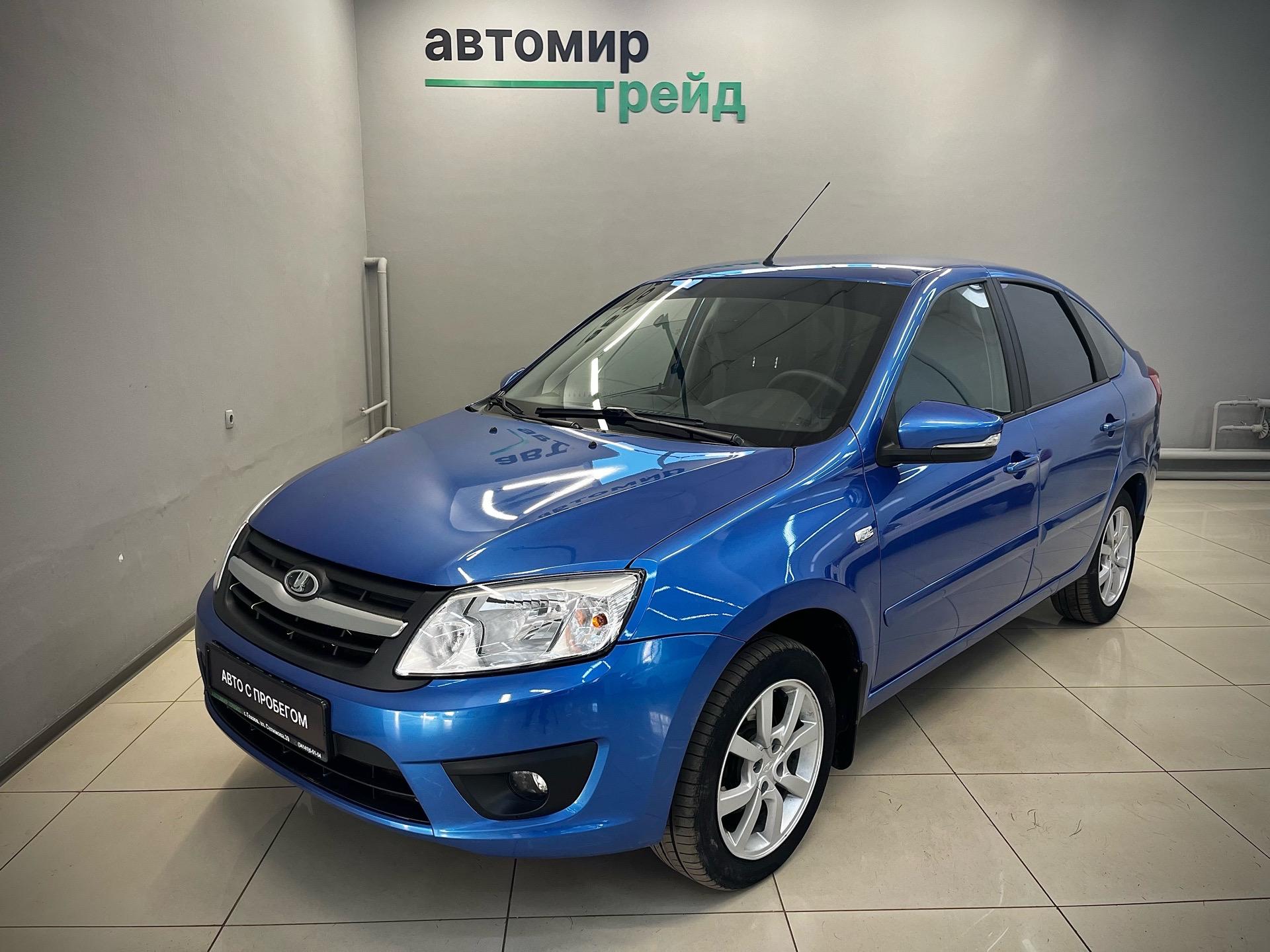 Фотография автомобиля Lada (ВАЗ) Granta