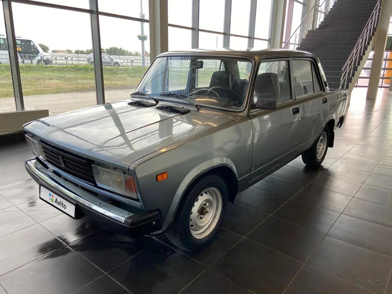 Фотография автомобиля Lada (ВАЗ) 2105