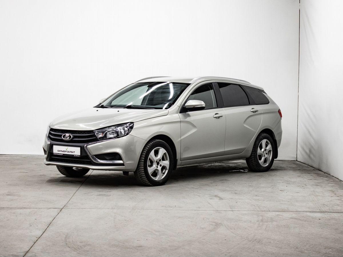 Фотография автомобиля Lada (ВАЗ) Vesta