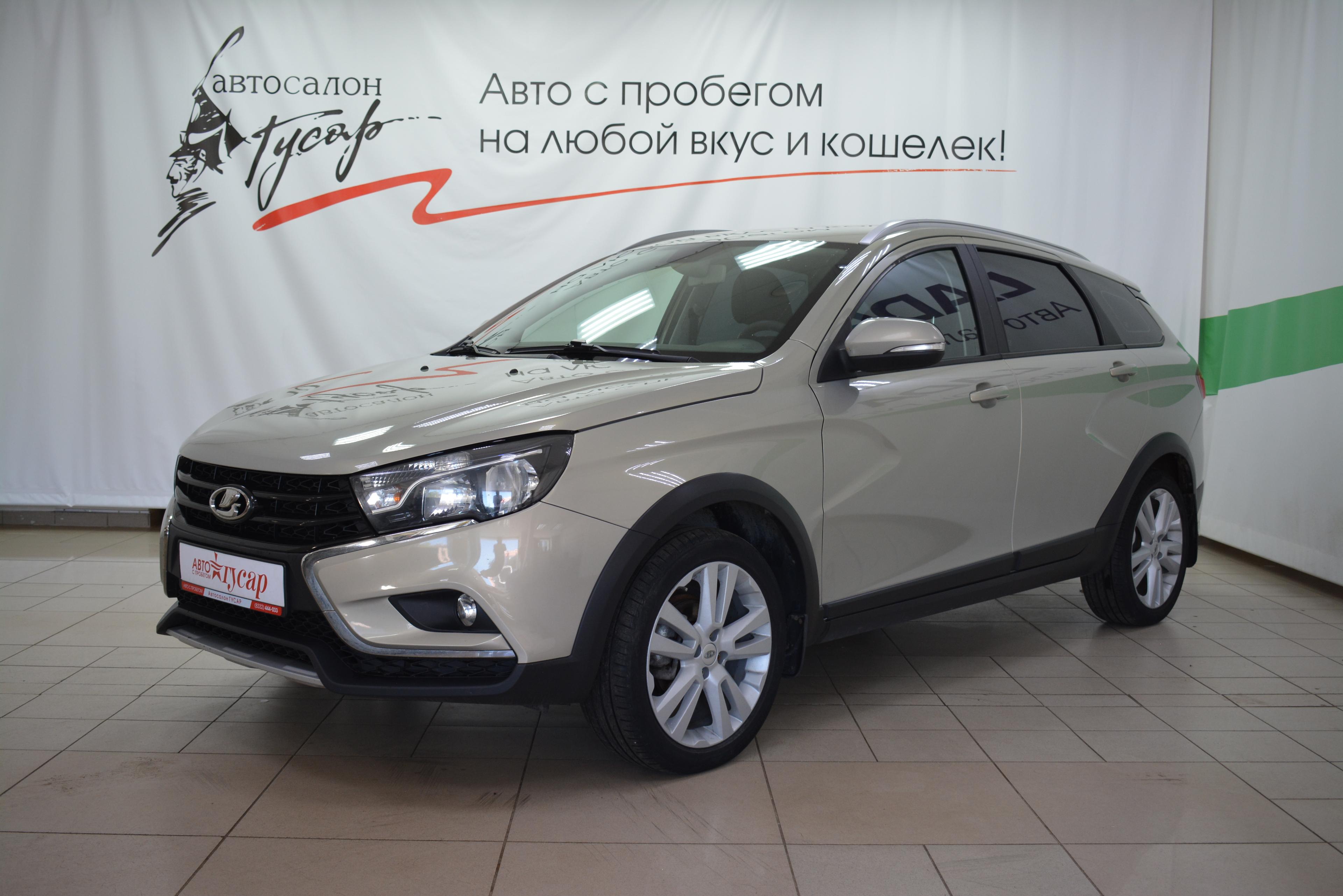 Фотография автомобиля Lada (ВАЗ) Vesta