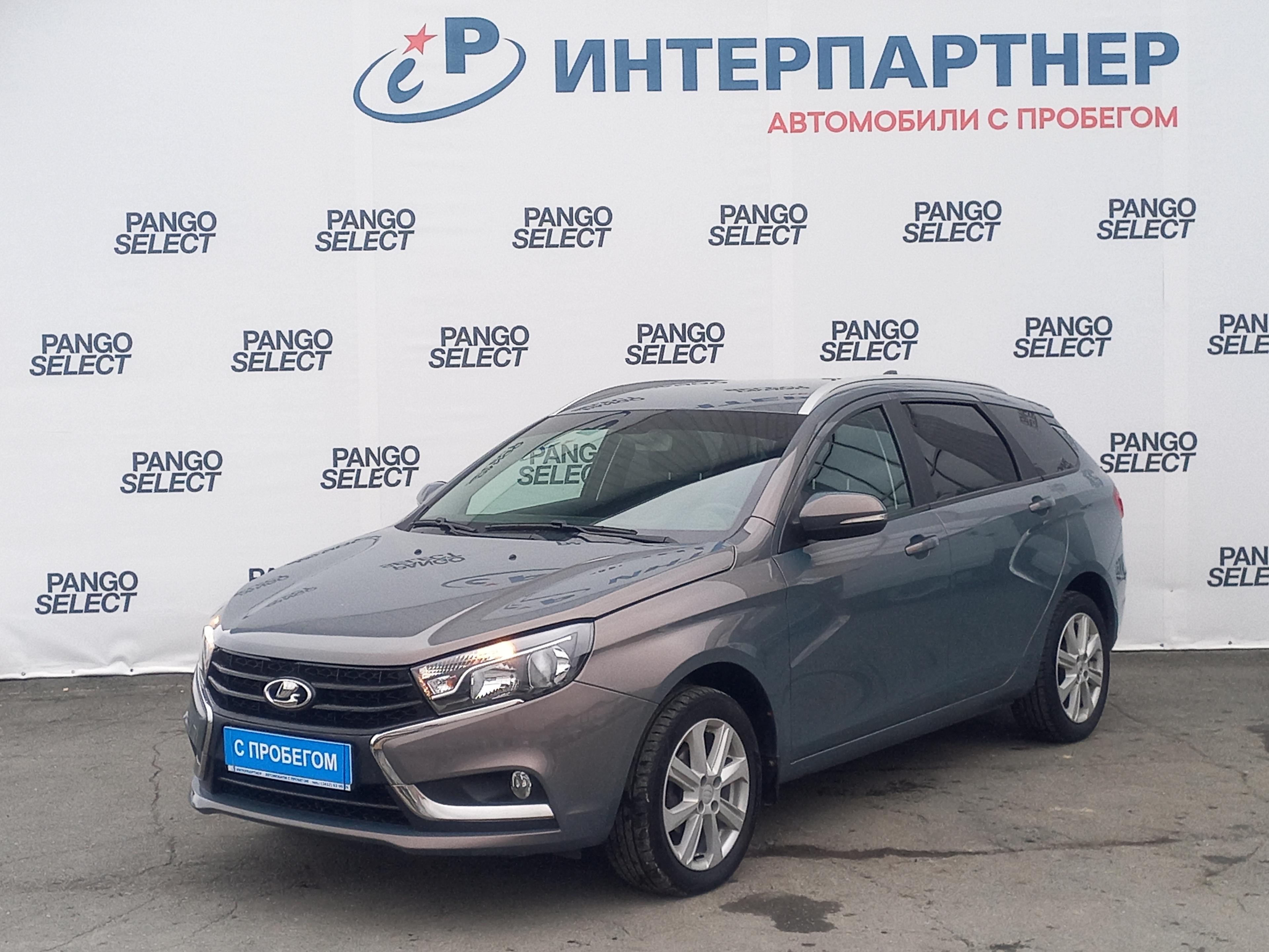 Фотография автомобиля Lada (ВАЗ) Vesta