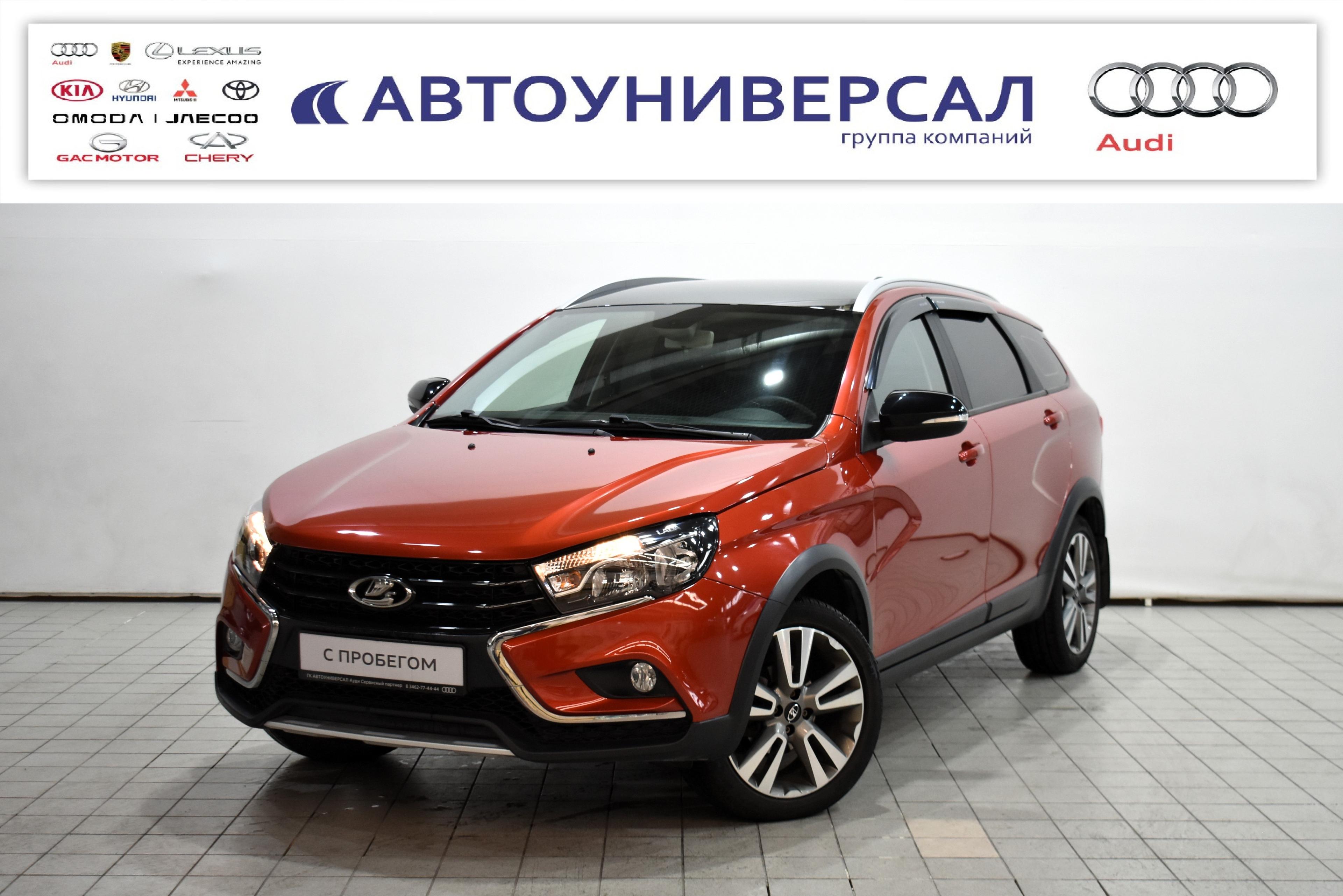 Фотография автомобиля Lada (ВАЗ) Vesta